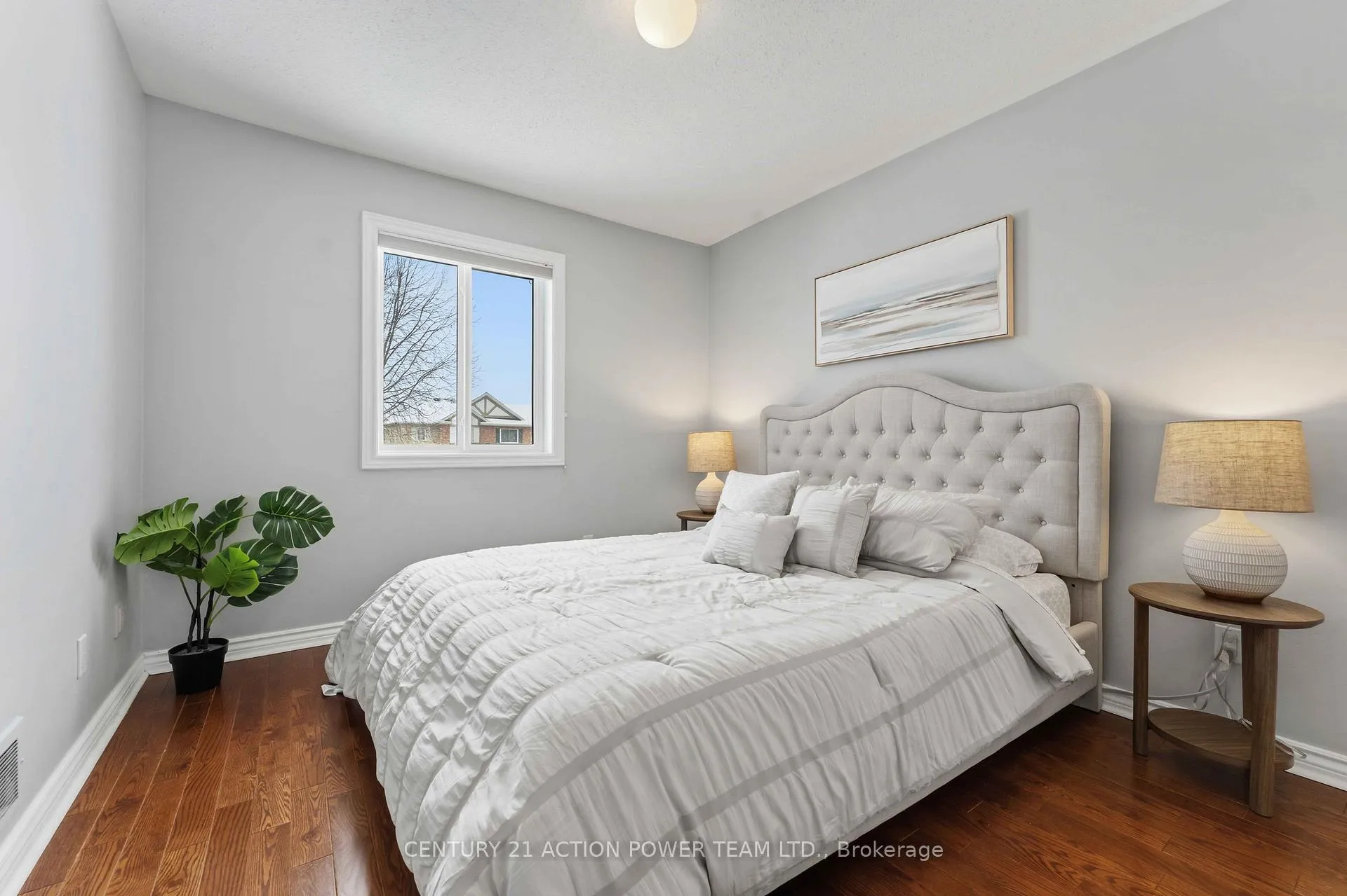 Photo 24 of 42 Sunnybrooke Drive, Ottawa, Kanata - Emerald Meadows/Trailwest — HOMEH