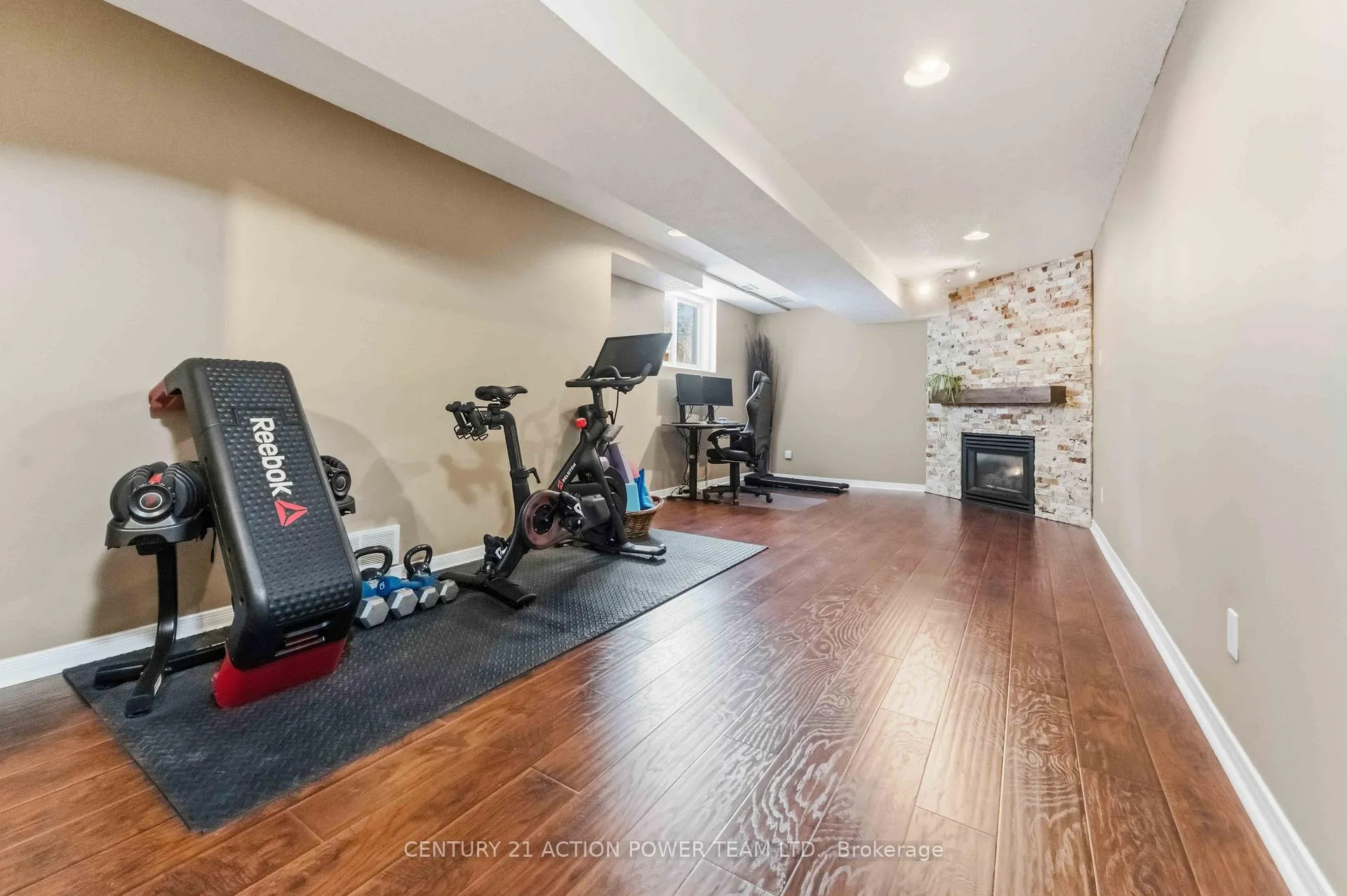 Photo 33 of 42 Sunnybrooke Drive, Ottawa, Kanata - Emerald Meadows/Trailwest — HOMEH