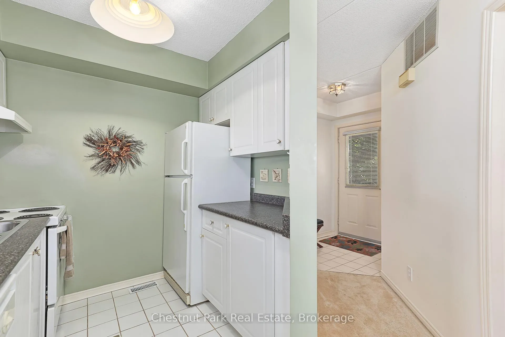 Photo 14 of 701 Johnston Park Avenue, Collingwood — HOMEH