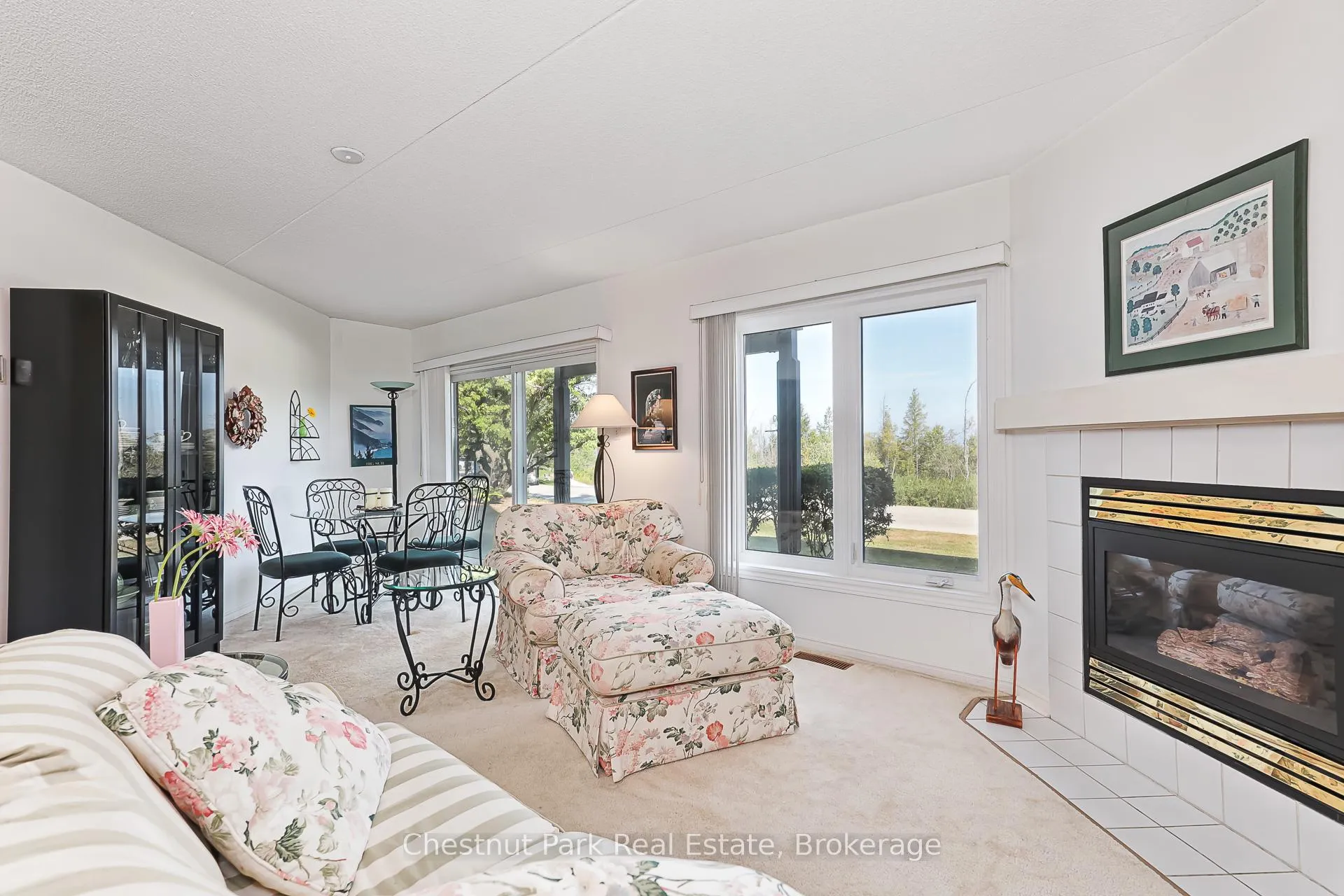Photo 22 of 701 Johnston Park Avenue, Collingwood — HOMEH
