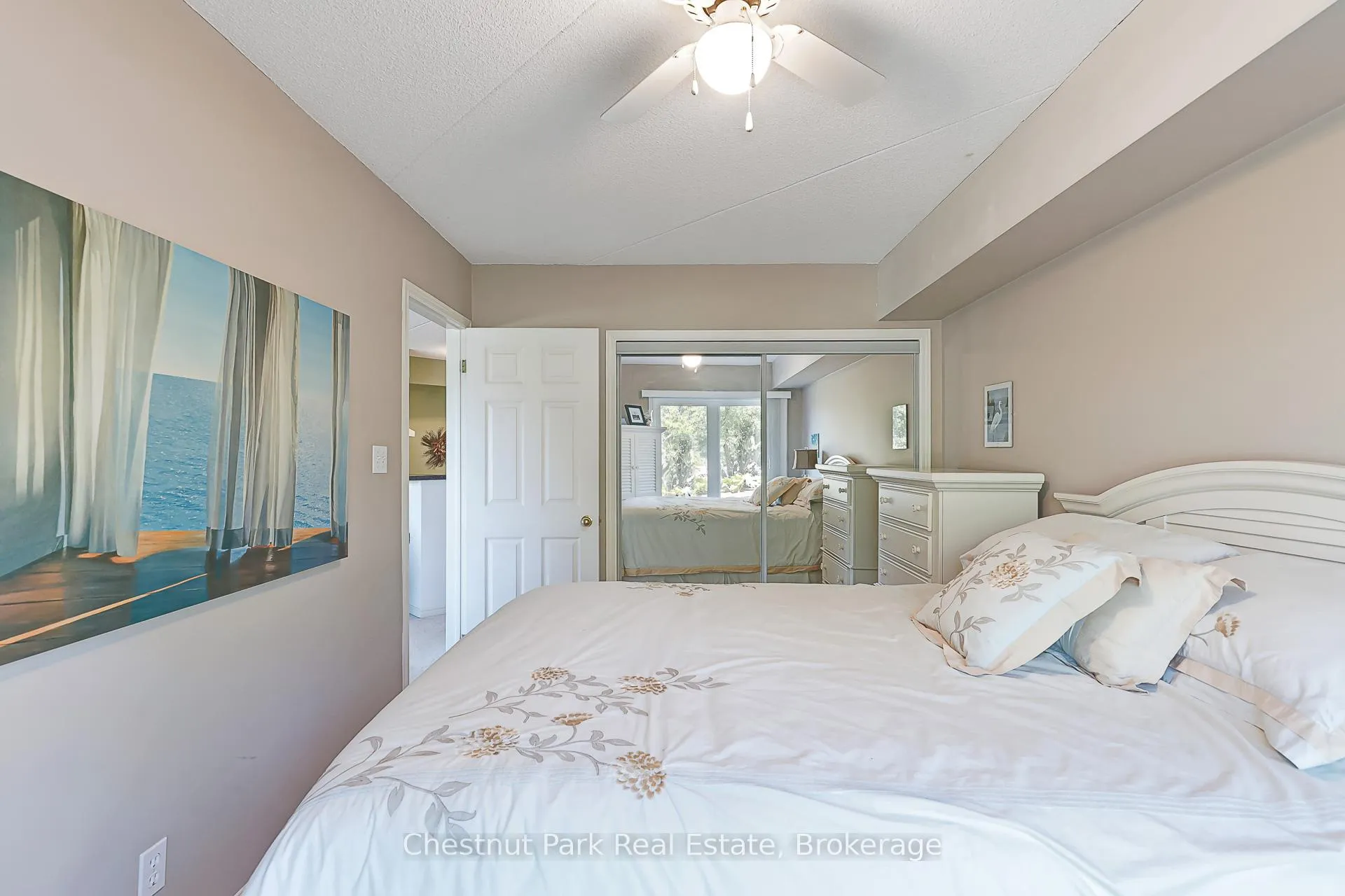 Photo 26 of 701 Johnston Park Avenue, Collingwood — HOMEH