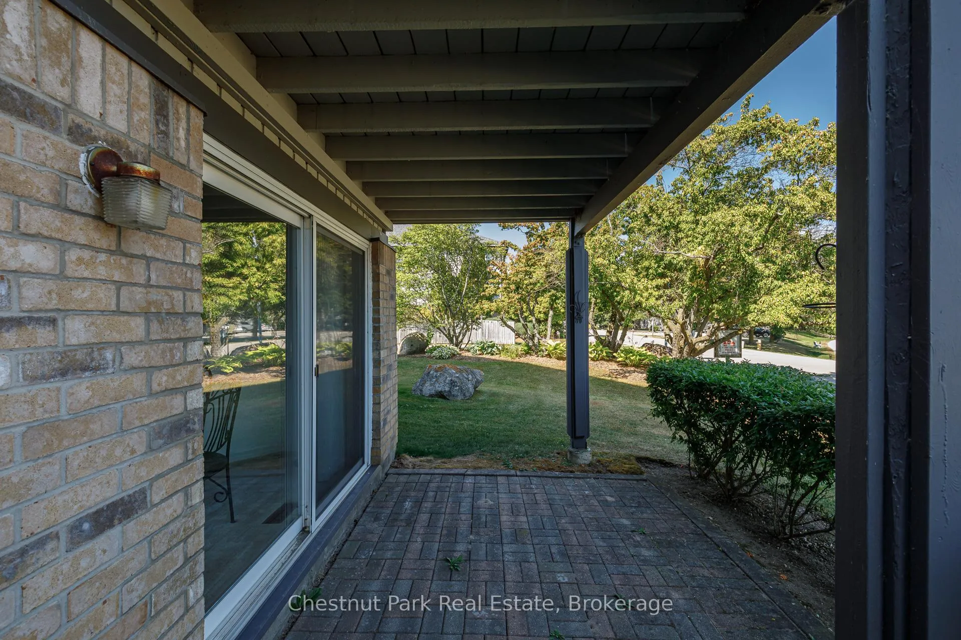 Photo 32 of 701 Johnston Park Avenue, Collingwood — HOMEH