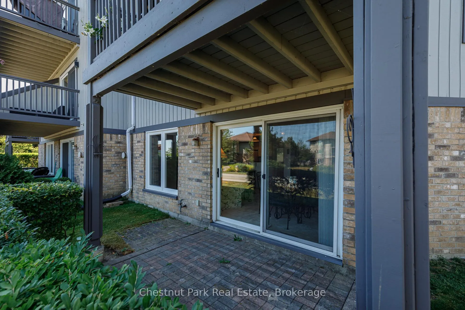 Photo 35 of 701 Johnston Park Avenue, Collingwood — HOMEH