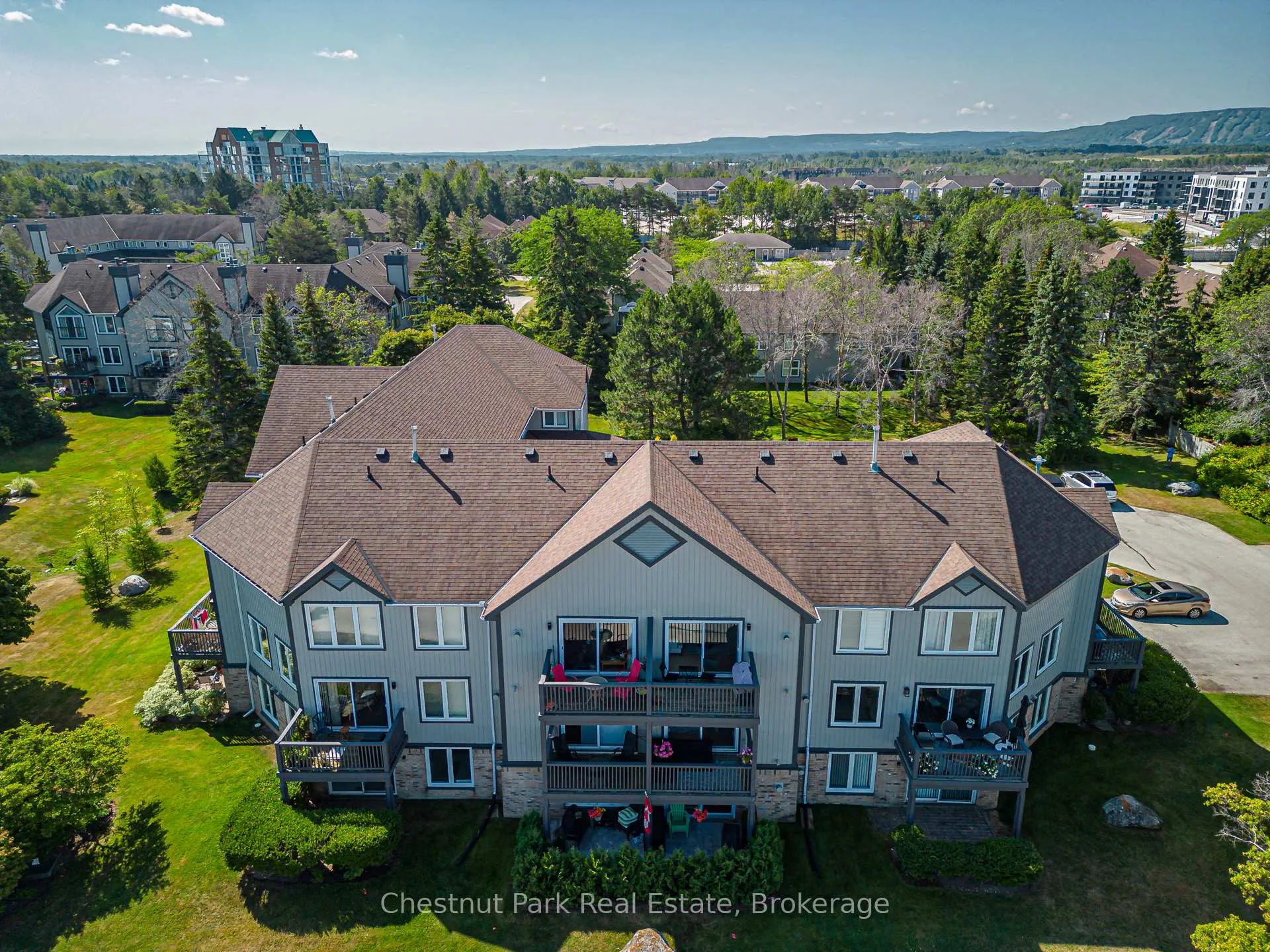 Photo 38 of 701 Johnston Park Avenue, Collingwood — HOMEH