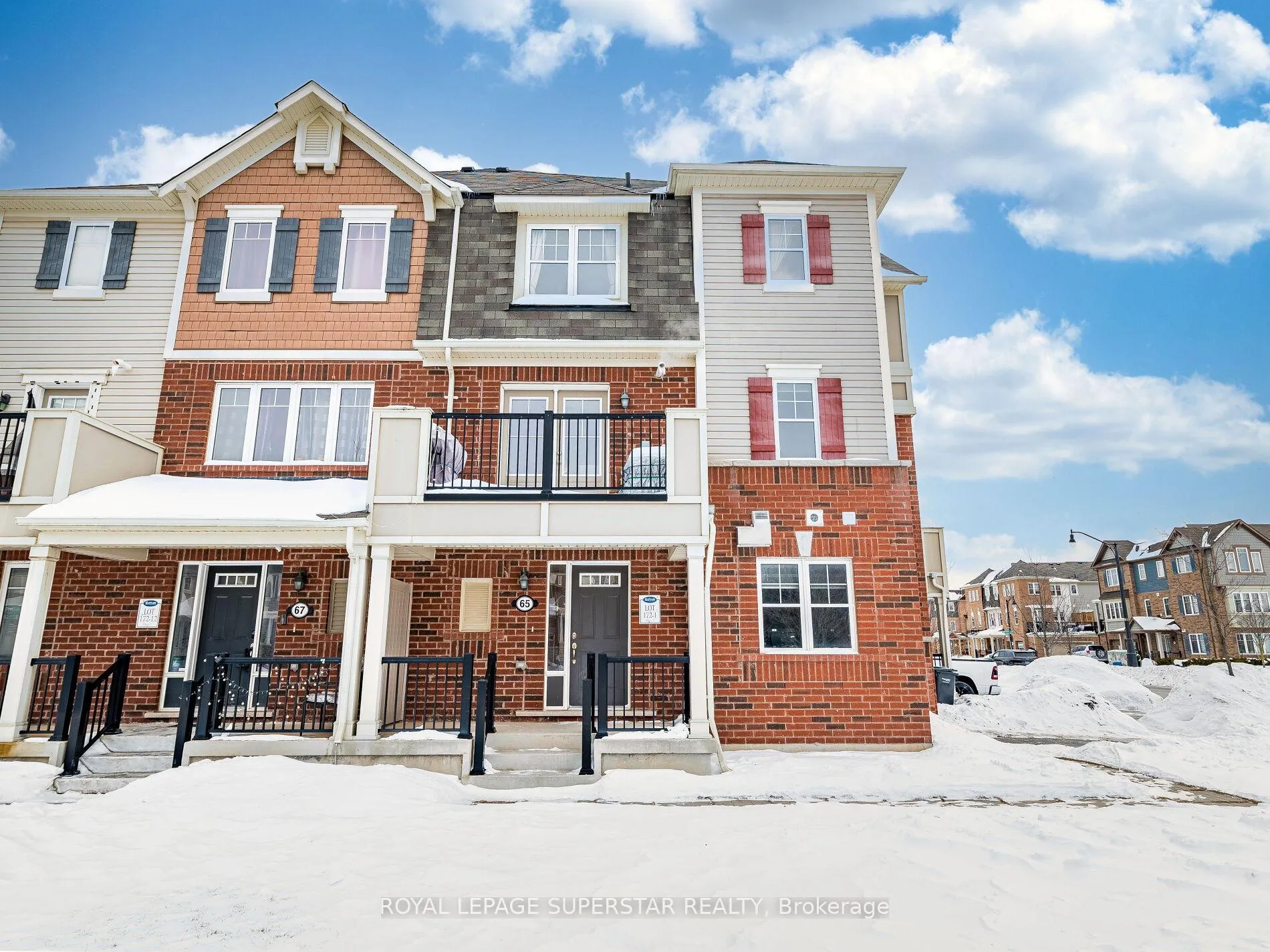 Photo 7 of 65 Aylesbury Drive, Brampton, Northwest Brampton — HOMEH