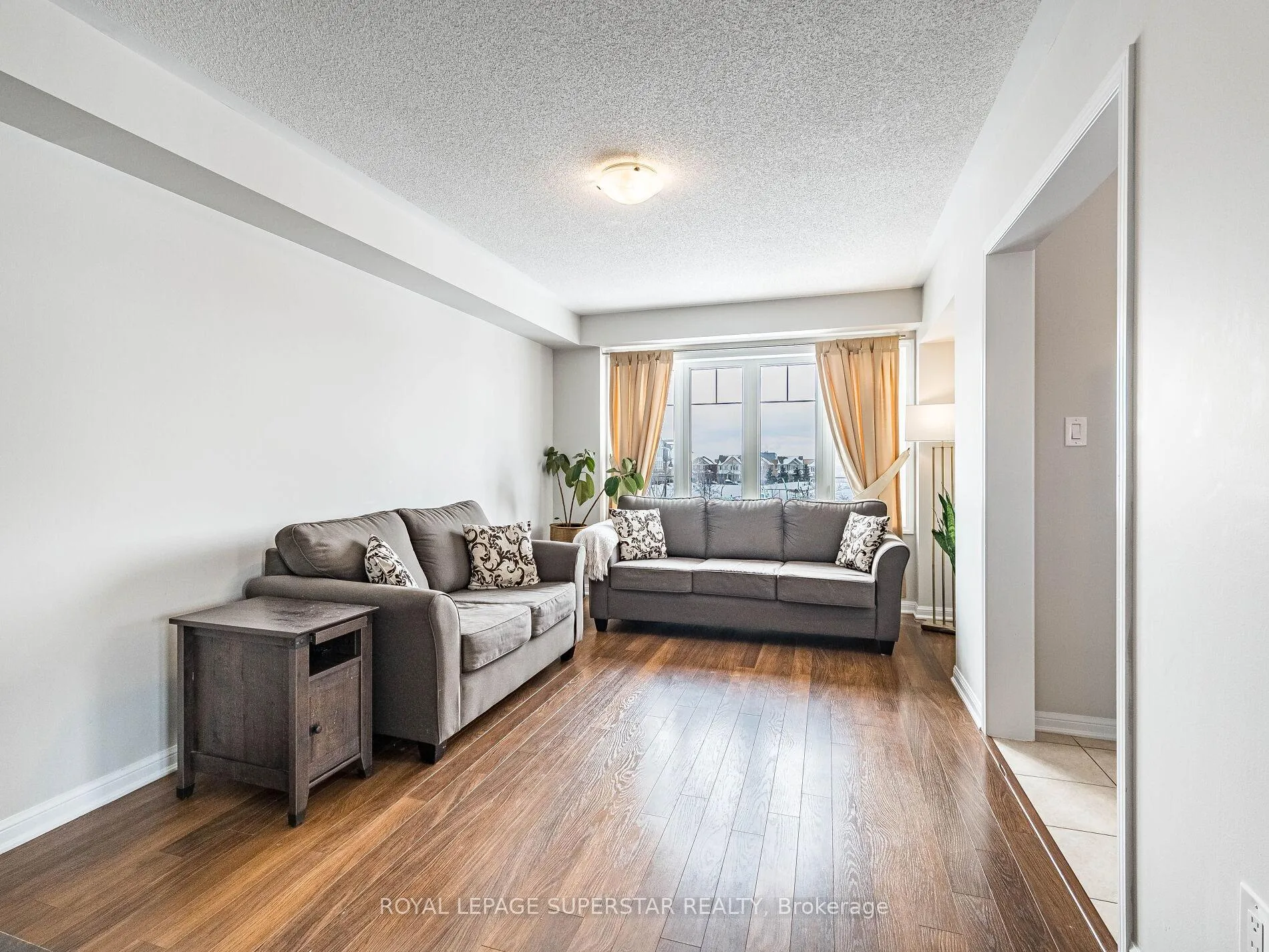 Photo 24 of 65 Aylesbury Drive, Brampton, Northwest Brampton — HOMEH