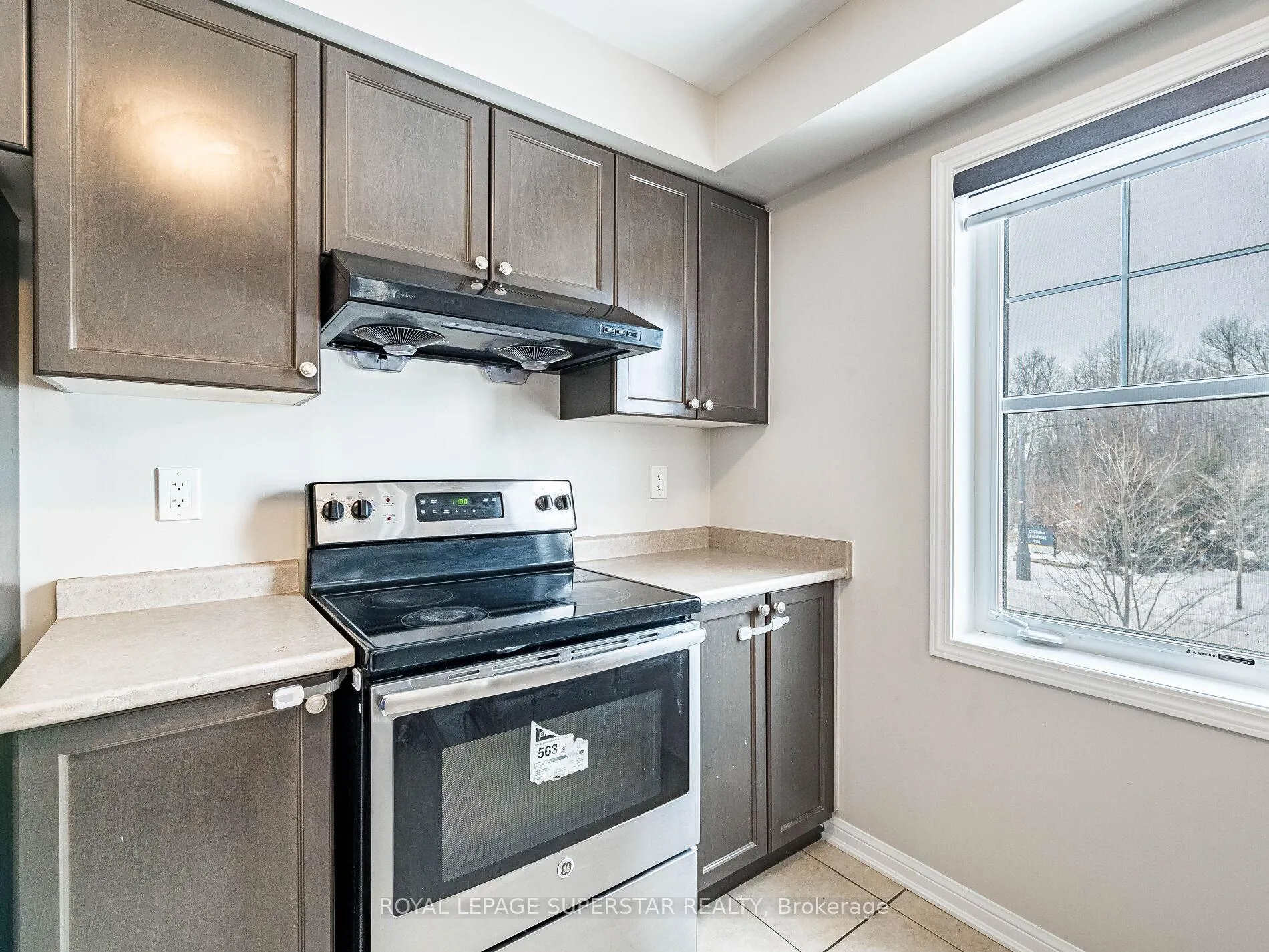 Photo 29 of 65 Aylesbury Drive, Brampton, Northwest Brampton — HOMEH