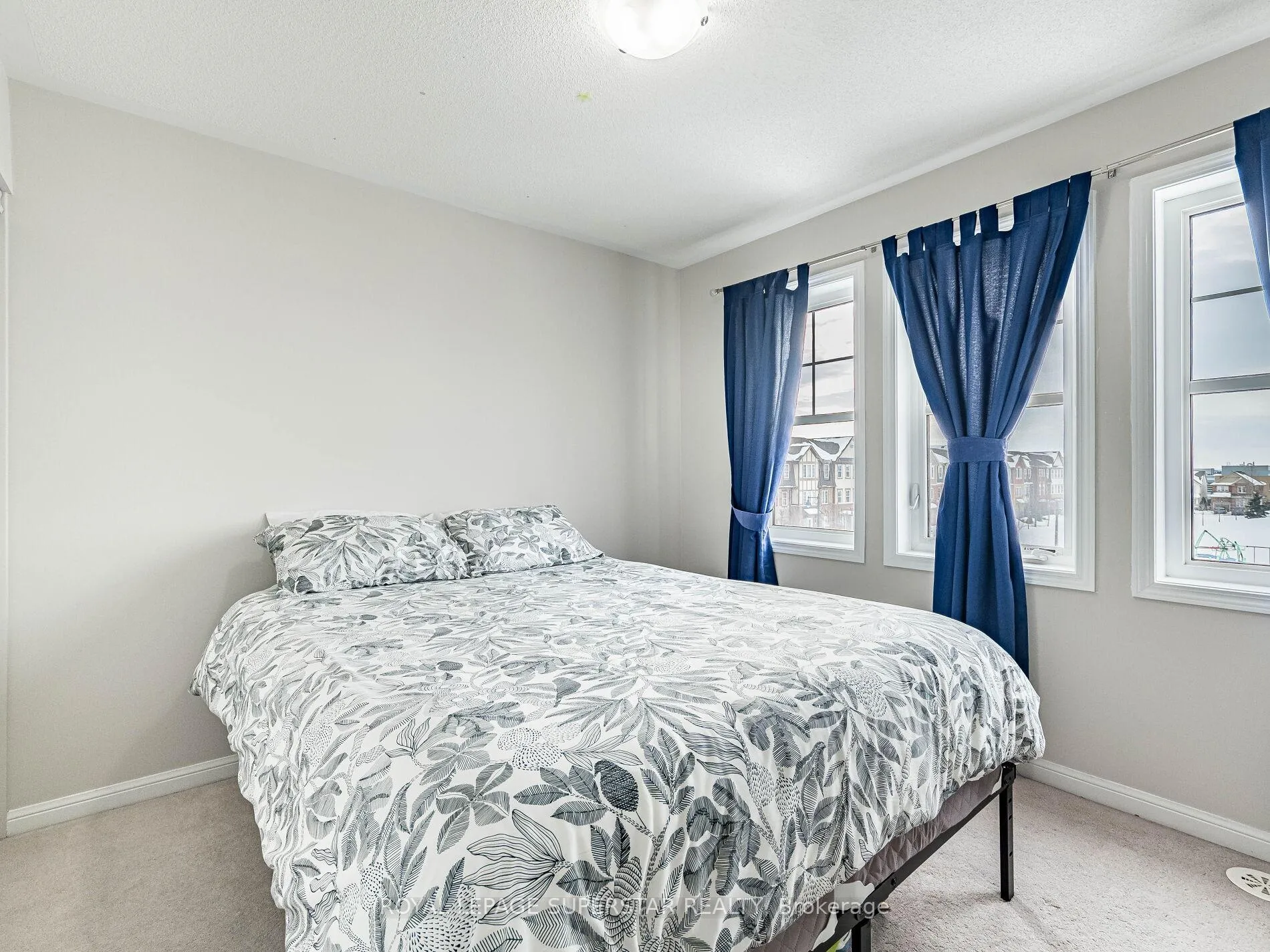 Photo 42 of 65 Aylesbury Drive, Brampton, Northwest Brampton — HOMEH