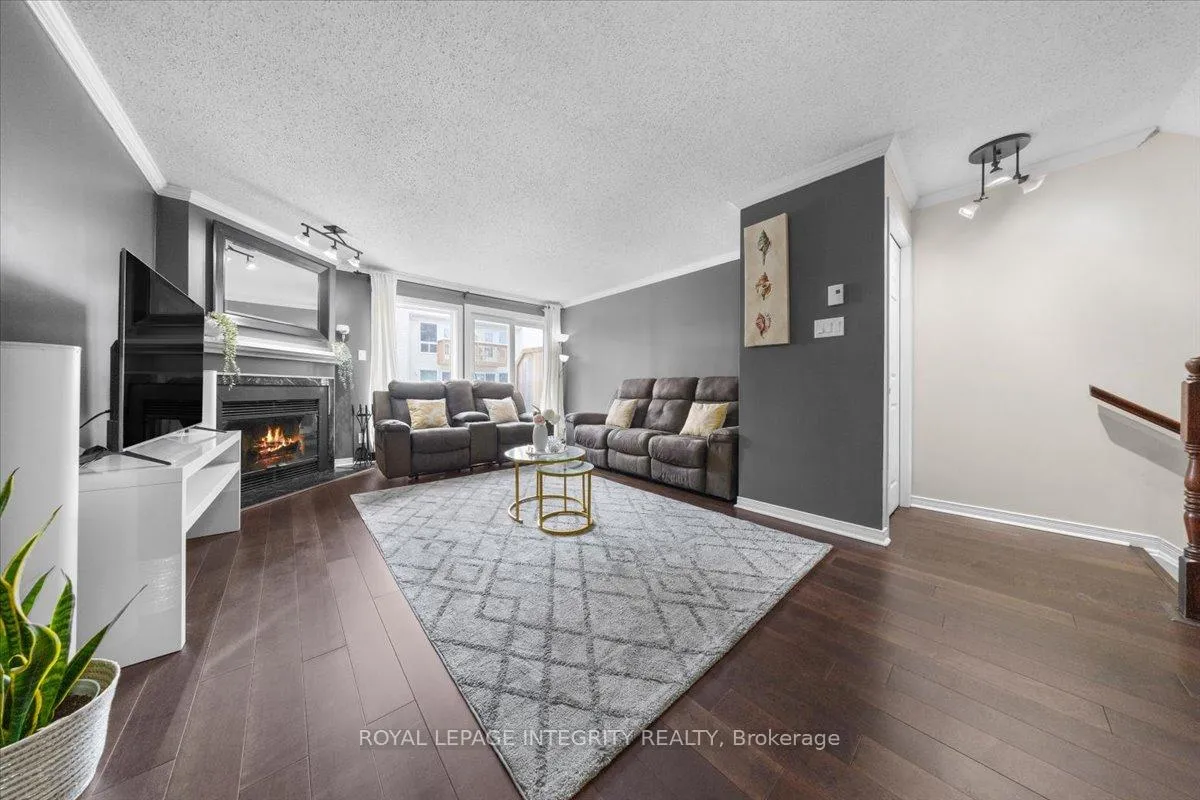 Photo 5 of 223 Briston Private, Ottawa, Hunt Club Park — HOMEH