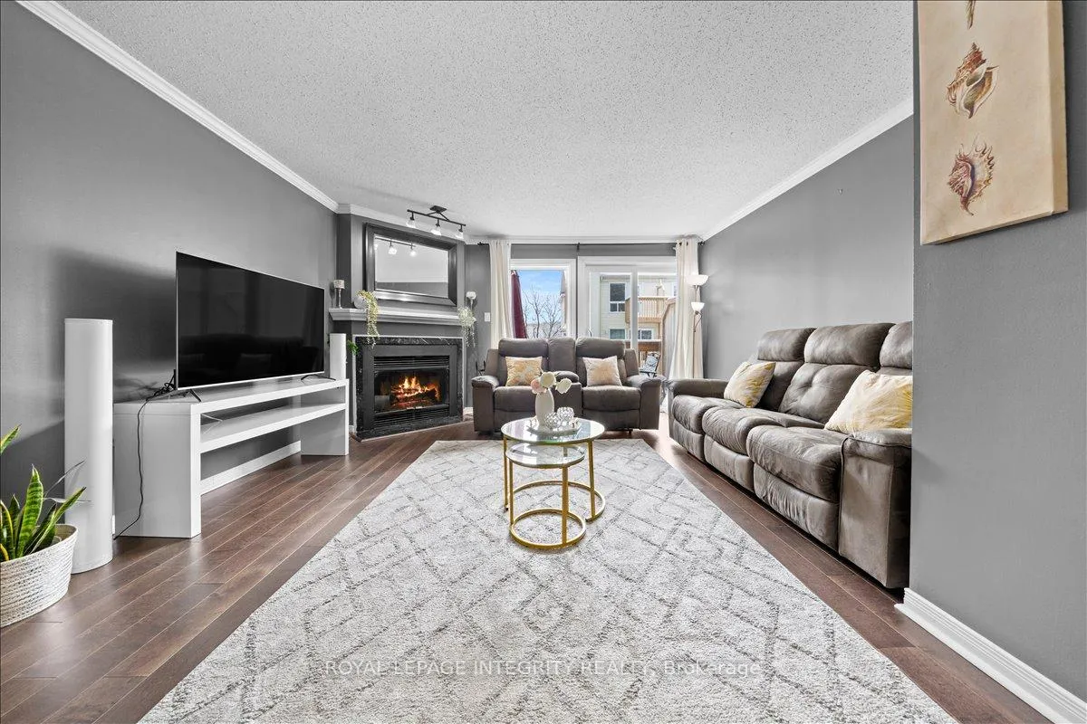 Photo 6 of 223 Briston Private, Ottawa, Hunt Club Park — HOMEH