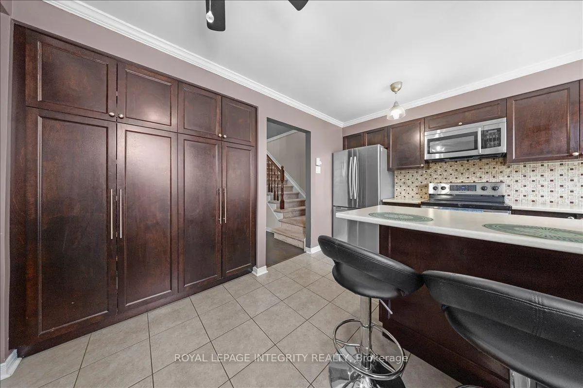 Photo 15 of 223 Briston Private, Ottawa, Hunt Club Park — HOMEH