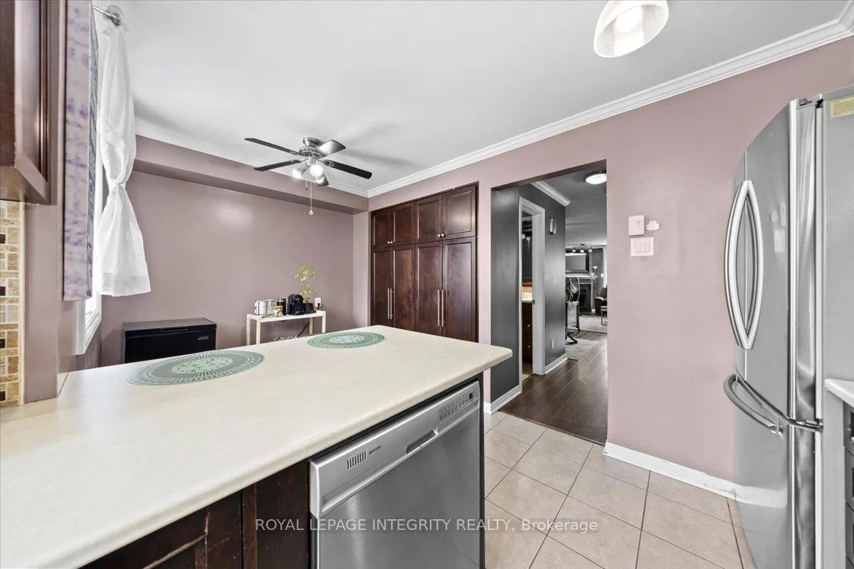 Photo 19 of 223 Briston Private, Ottawa, Hunt Club Park — HOMEH