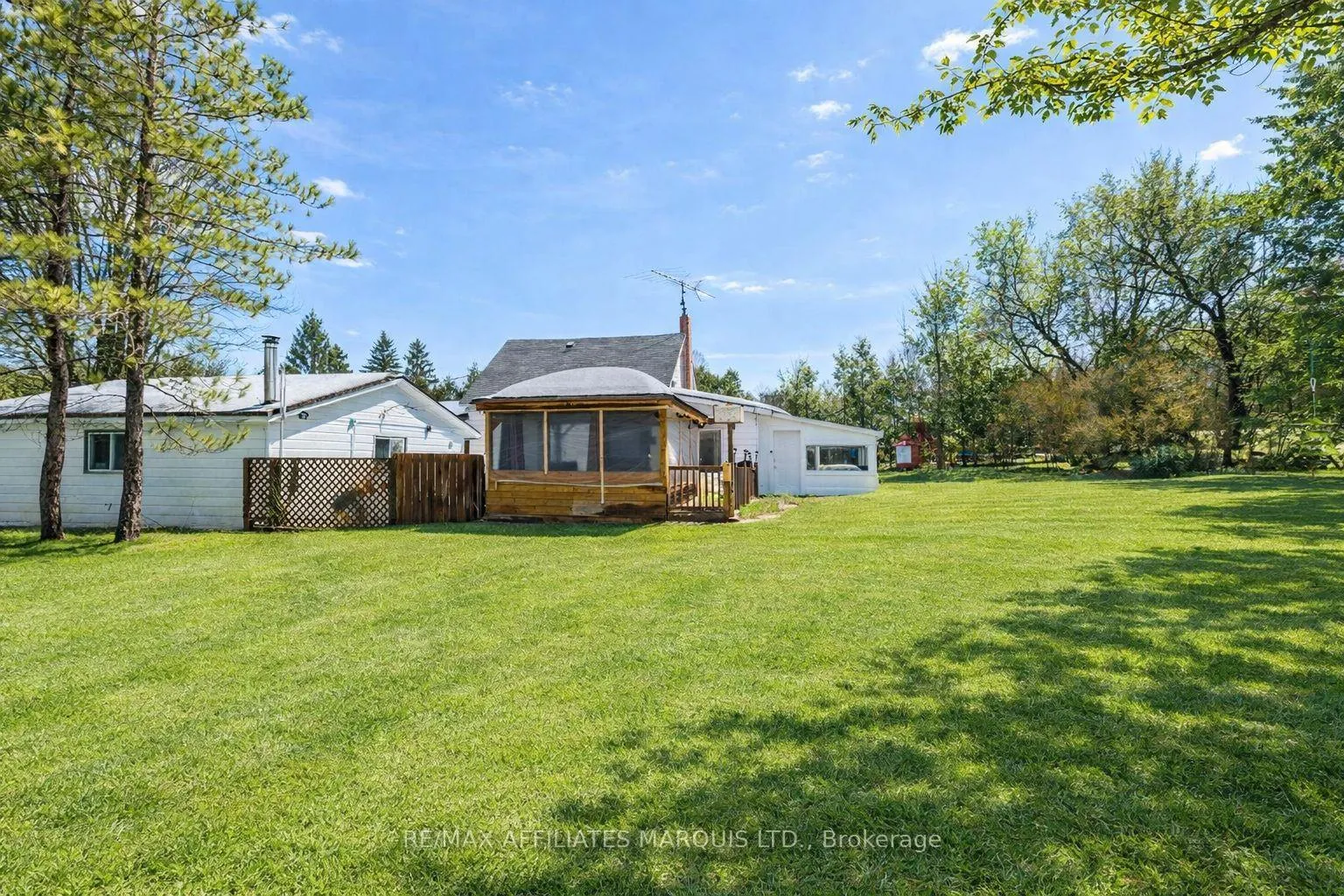 Photo 34 of 21940 Sauve Street, North Glengarry, North Glengarry (Lochiel) Twp — HOMEH