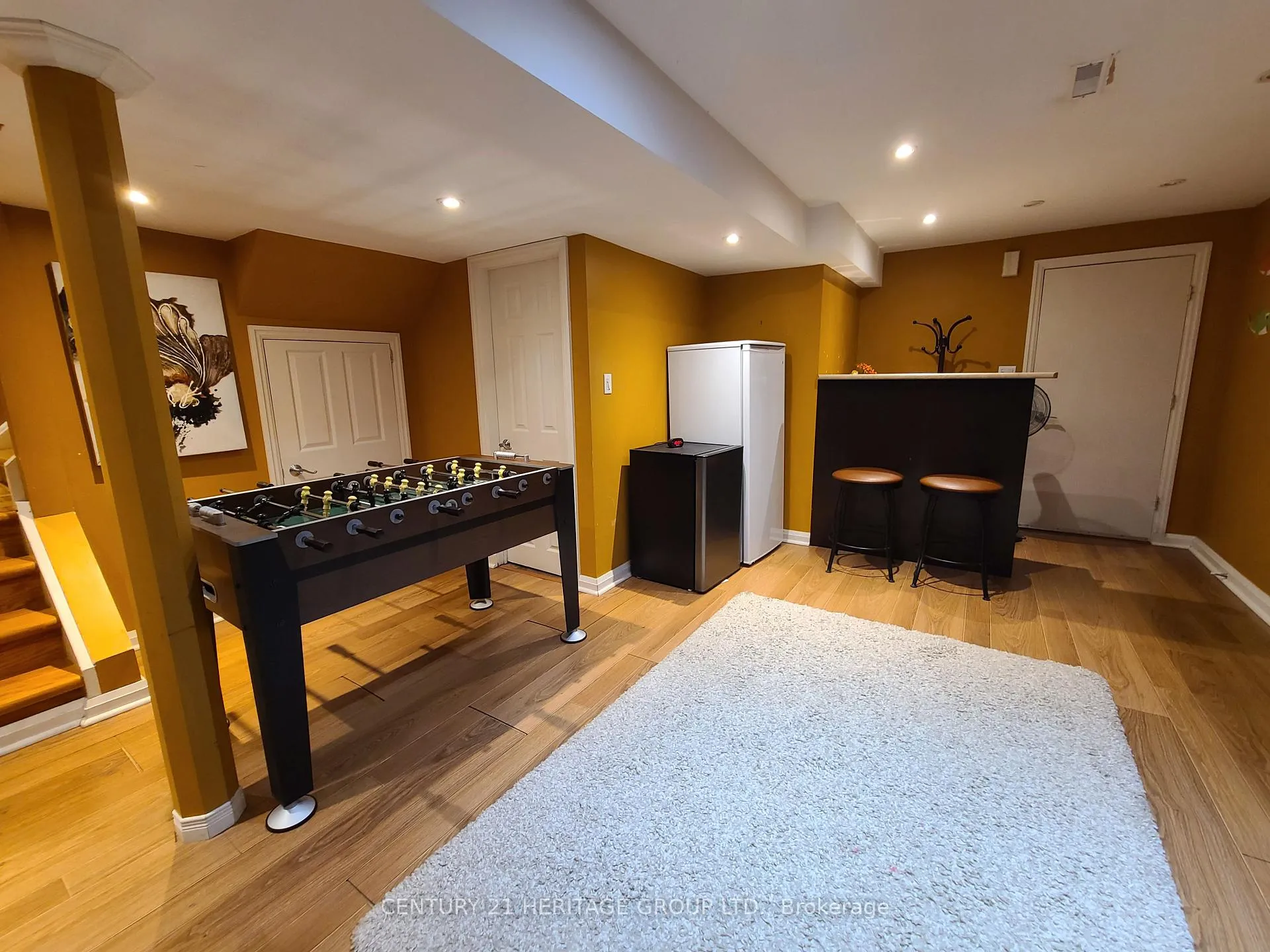 Photo 22 of 182 Elena Crescent, Vaughan, Maple — HOMEH