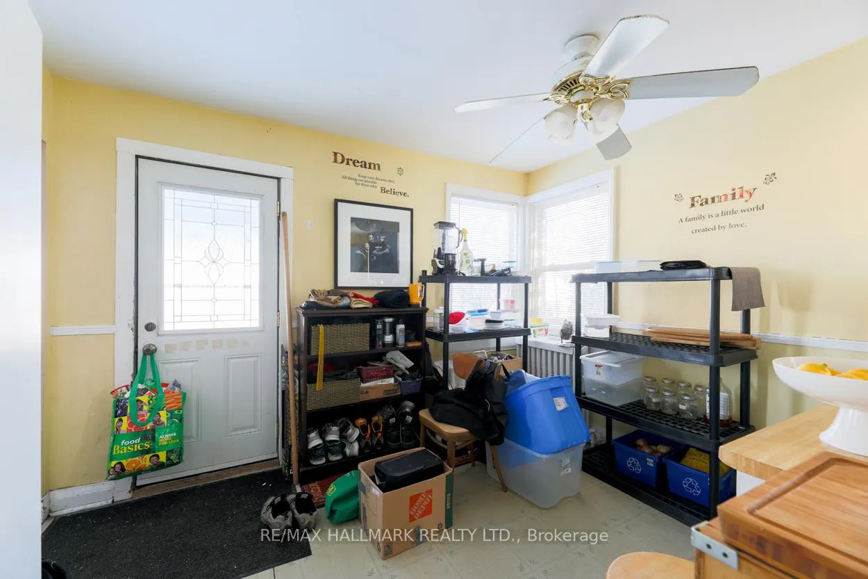 Photo 6 of 59 Highview Avenue, Scarborough, Birchcliffe-Cliffside — HOMEH