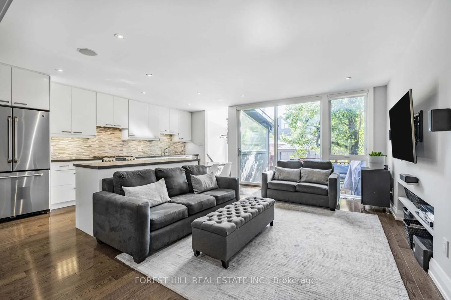 Photo 4 of 183 Wychwood Avenue, Toronto, Humewood-Cedarvale — HOMEH