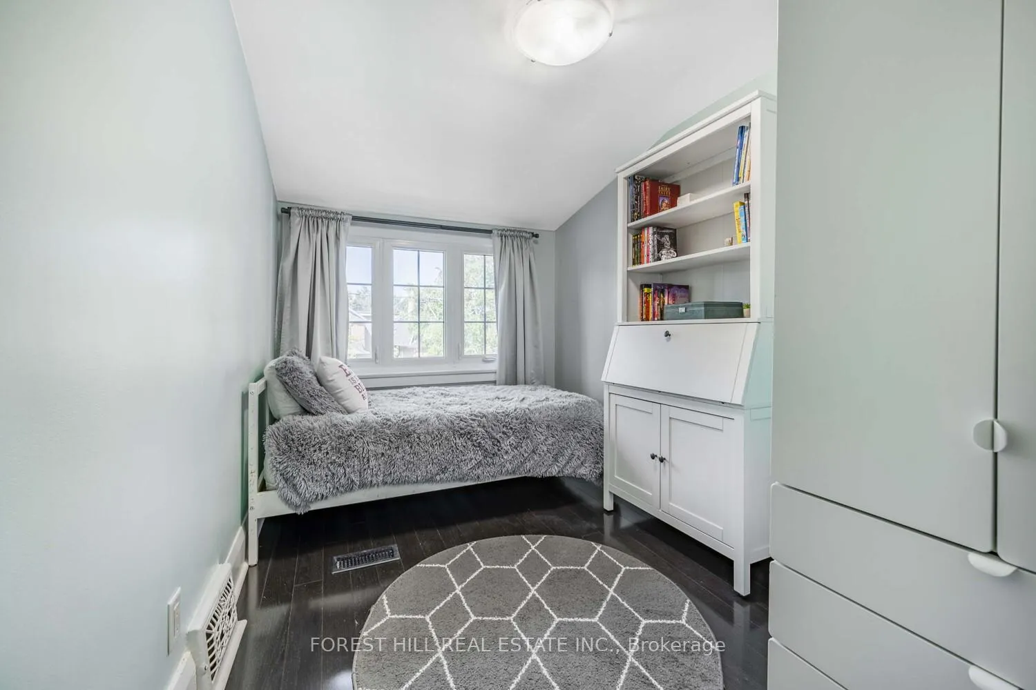 Photo 8 of 183 Wychwood Avenue, Toronto, Humewood-Cedarvale — HOMEH