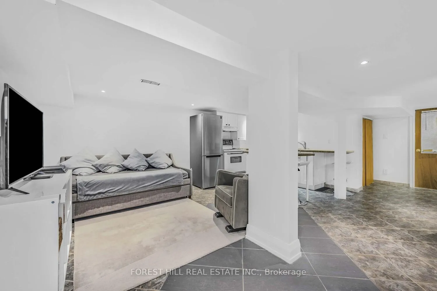 Photo 24 of 183 Wychwood Avenue, Toronto, Humewood-Cedarvale — HOMEH