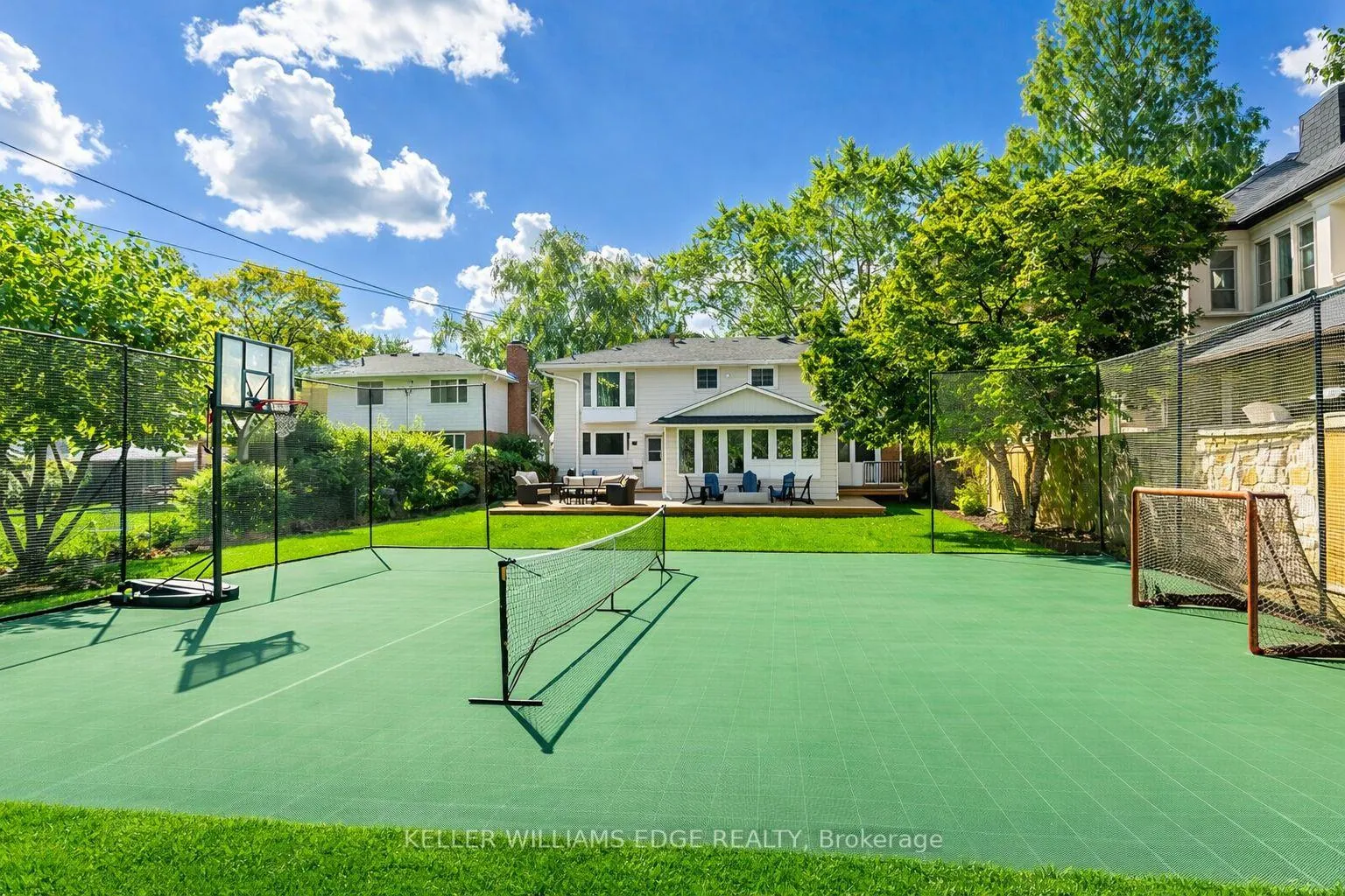 Photo 2 of 289 Belvenia Road, Burlington, Shoreacres — HOMEH