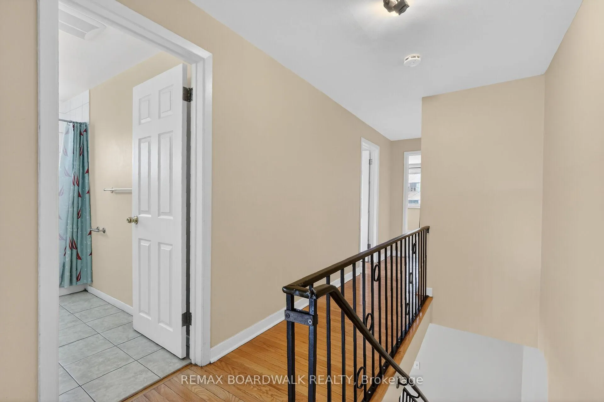 Photo 20 of 2666 Regina Street, Ottawa, Britannia — HOMEH