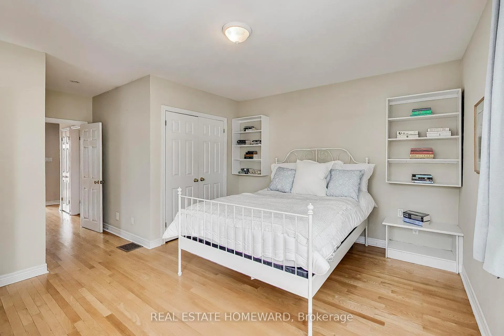 Photo 18 of 80 Hogarth Avenue, Toronto, North Riverdale — HOMEH