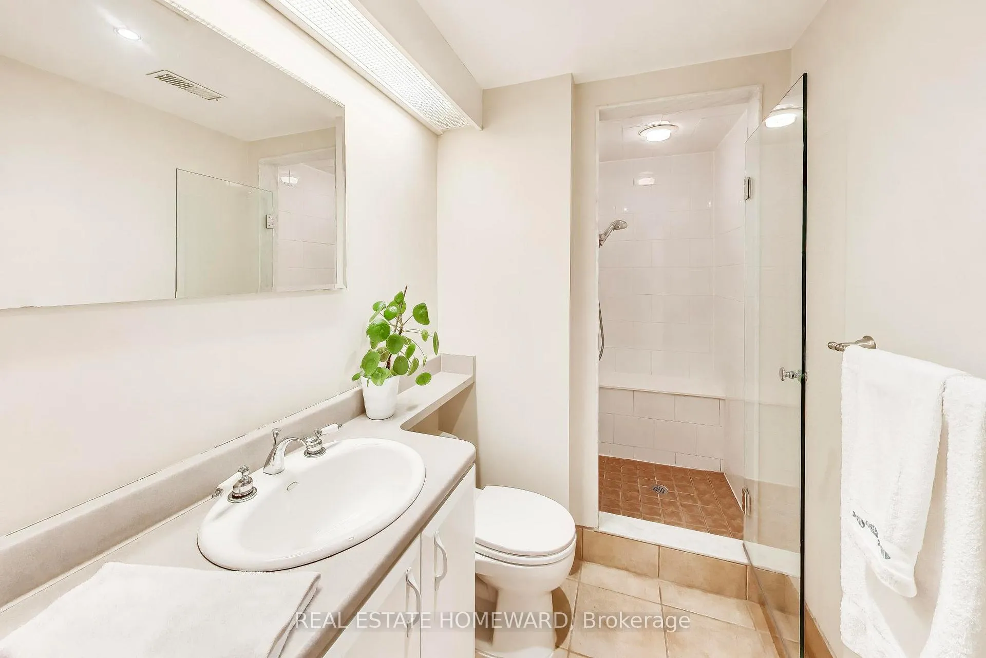 Photo 34 of 80 Hogarth Avenue, Toronto, North Riverdale — HOMEH