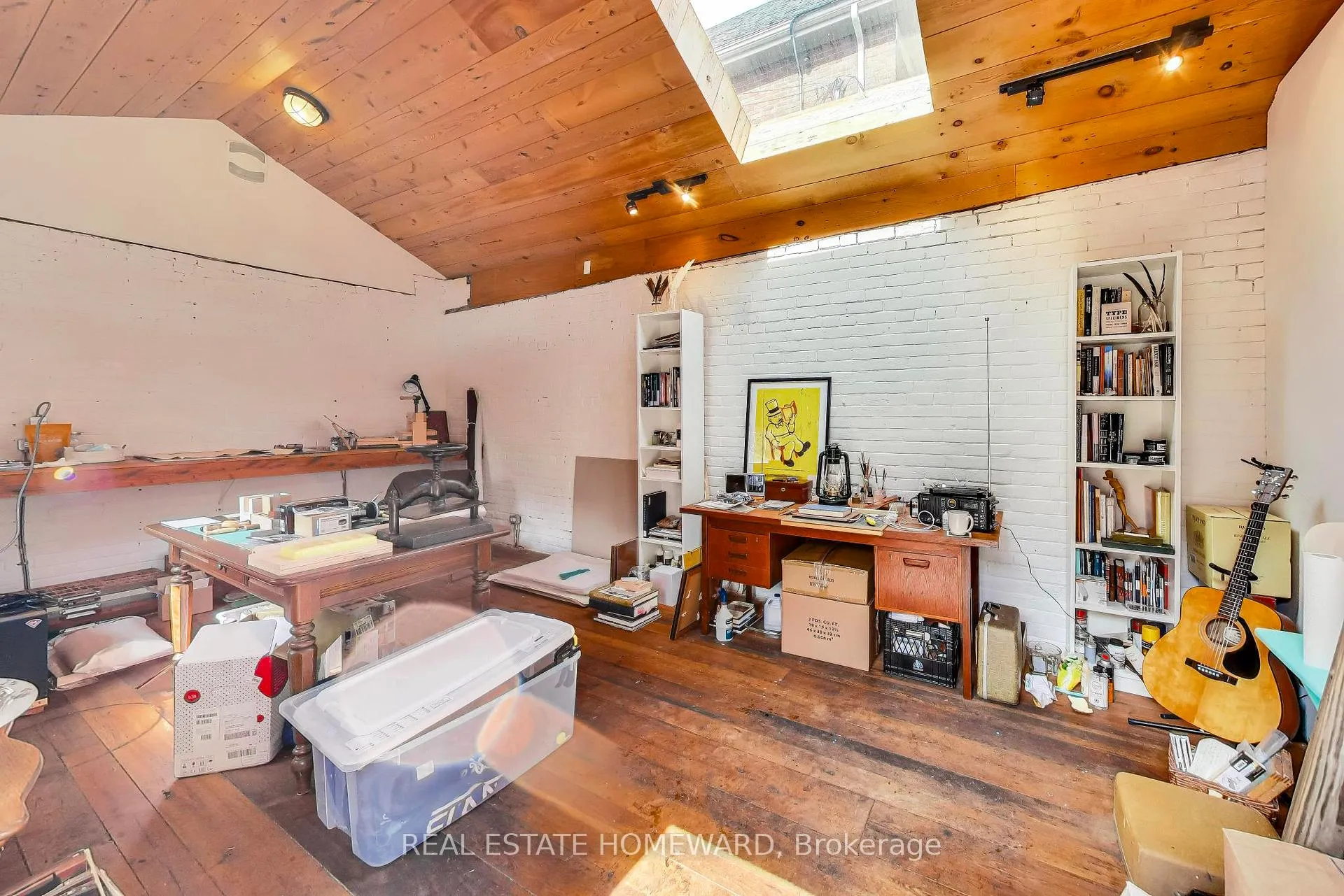 Photo 46 of 80 Hogarth Avenue, Toronto, North Riverdale — HOMEH