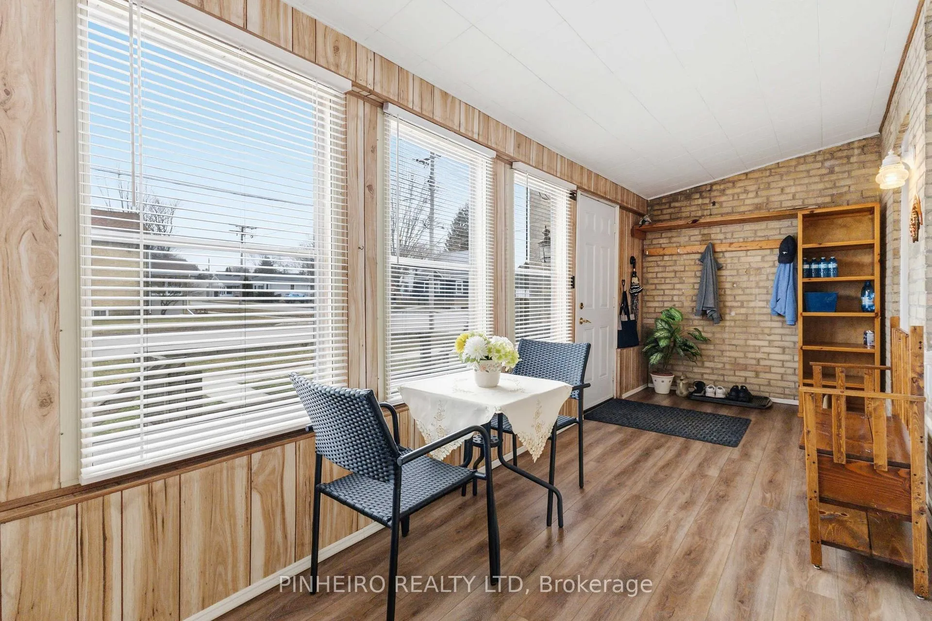 Photo 2 of 46 Gidley Street W, South Huron, Exeter — HOMEH