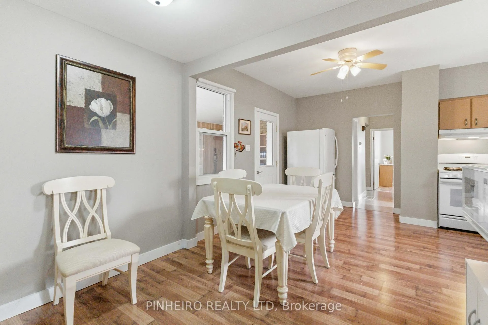 Photo 5 of 46 Gidley Street W, South Huron, Exeter — HOMEH