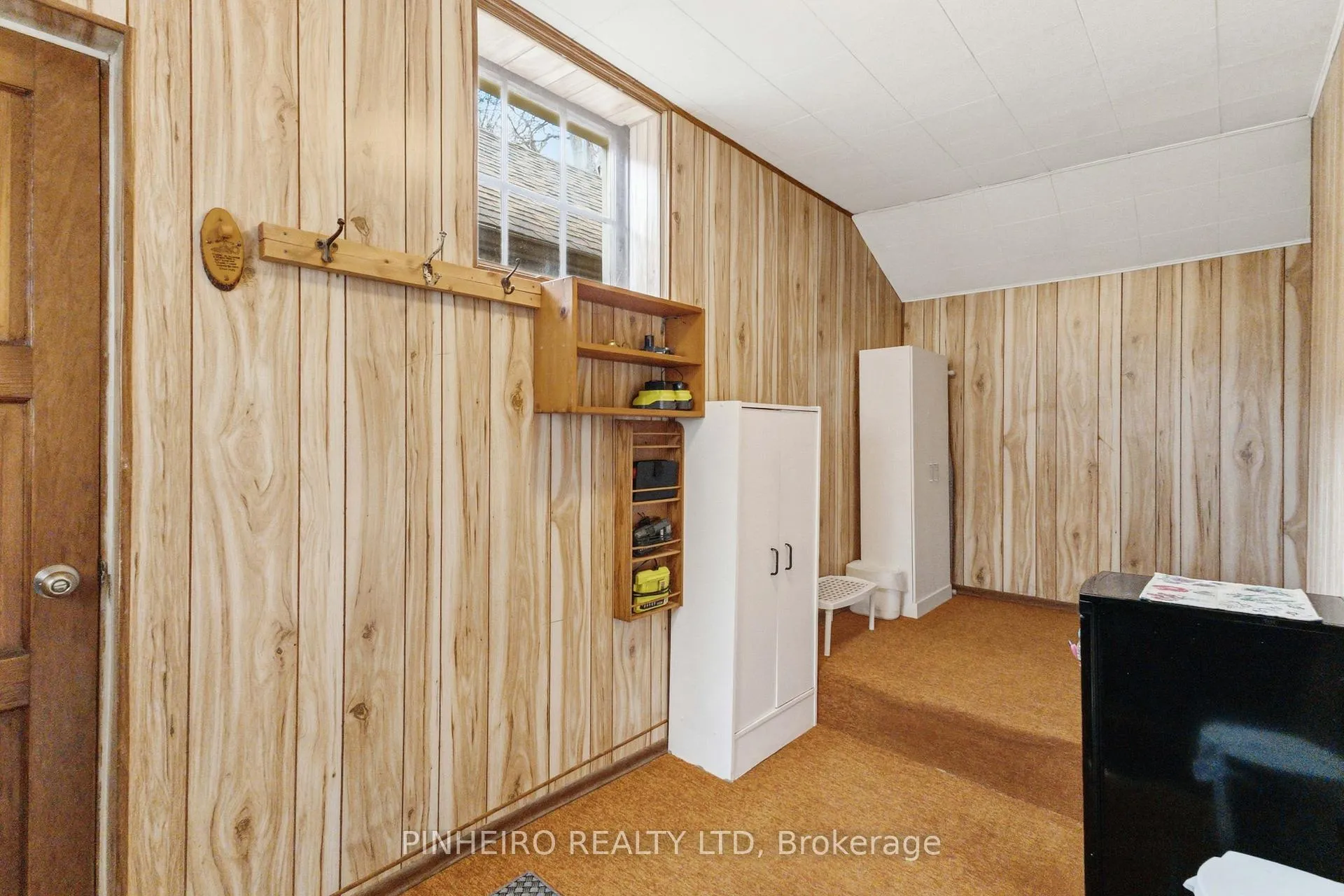 Photo 12 of 46 Gidley Street W, South Huron, Exeter — HOMEH
