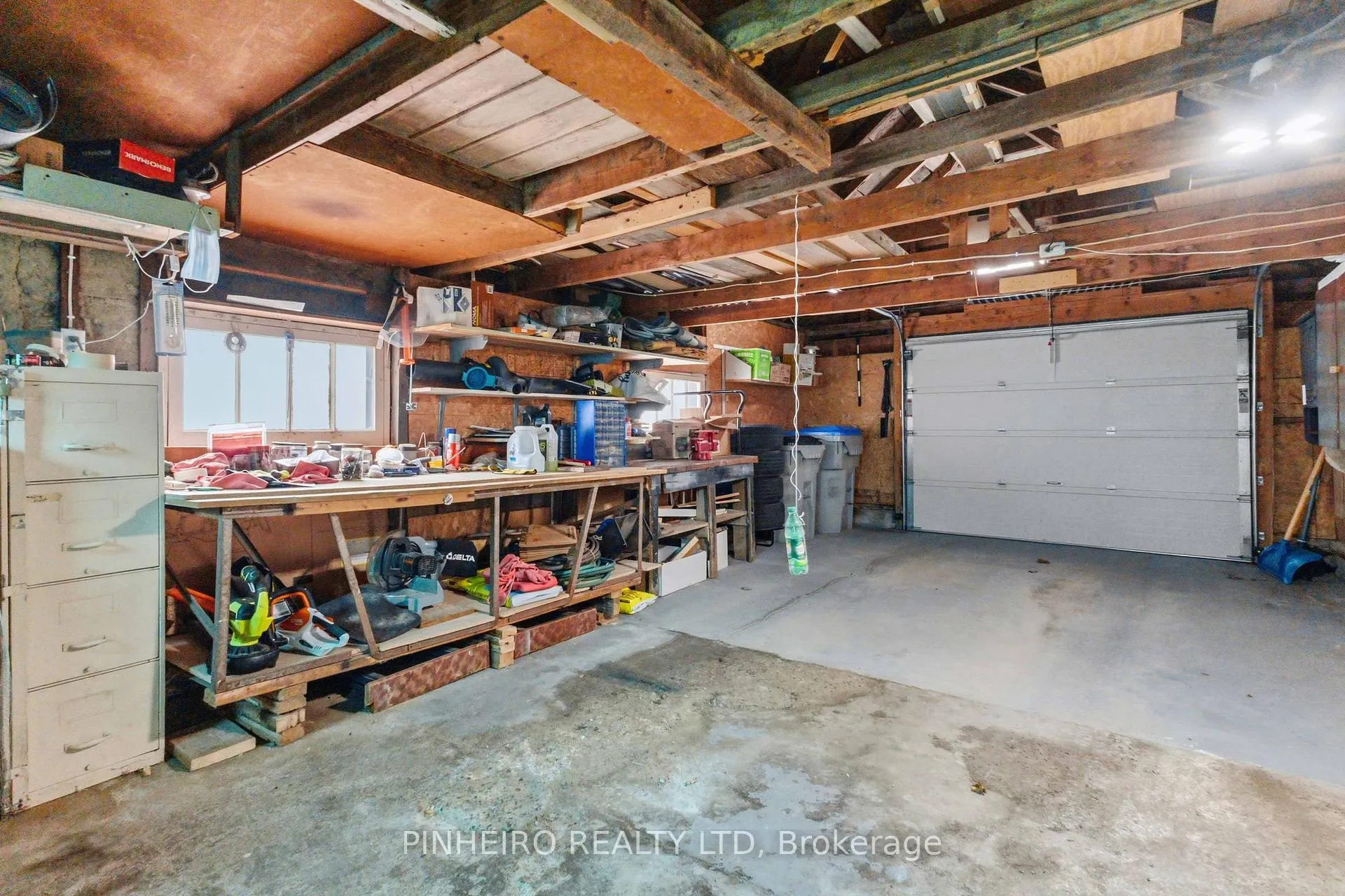 Photo 20 of 46 Gidley Street W, South Huron, Exeter — HOMEH