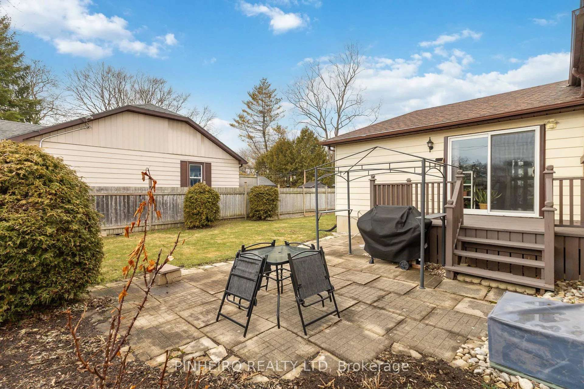 Photo 23 of 46 Gidley Street W, South Huron, Exeter — HOMEH