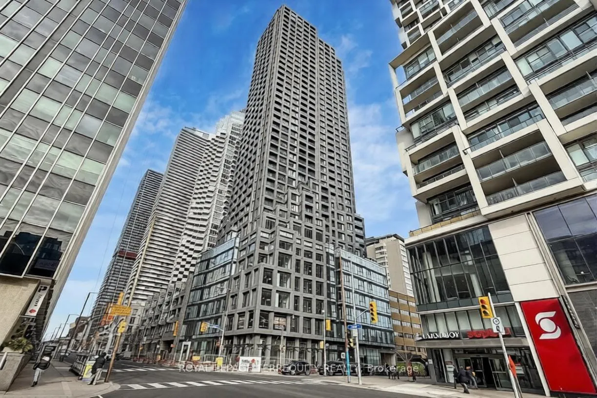 Photo 1 of Unit 3508, 20 Soudan Avenue, Toronto, Mount Pleasant West — HOMEH