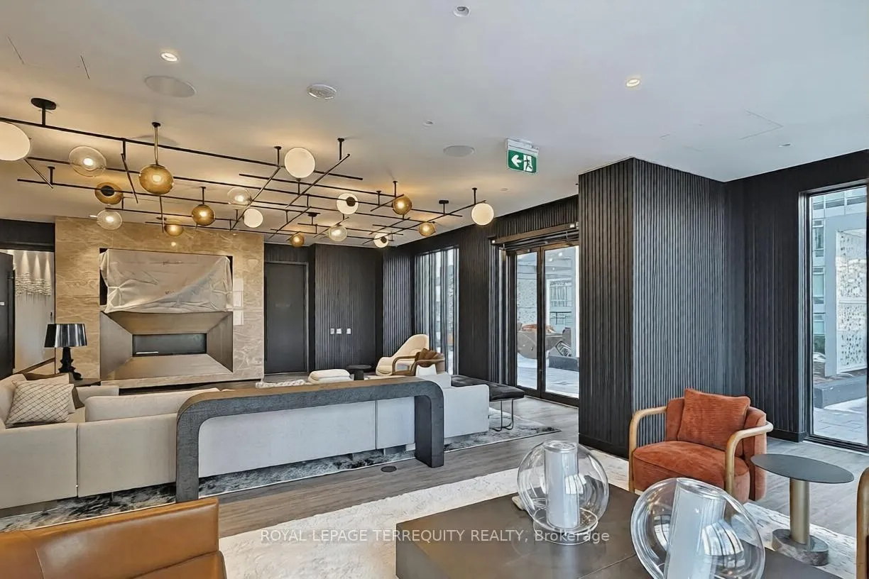 Photo 6 of Unit 3508, 20 Soudan Avenue, Toronto, Mount Pleasant West — HOMEH