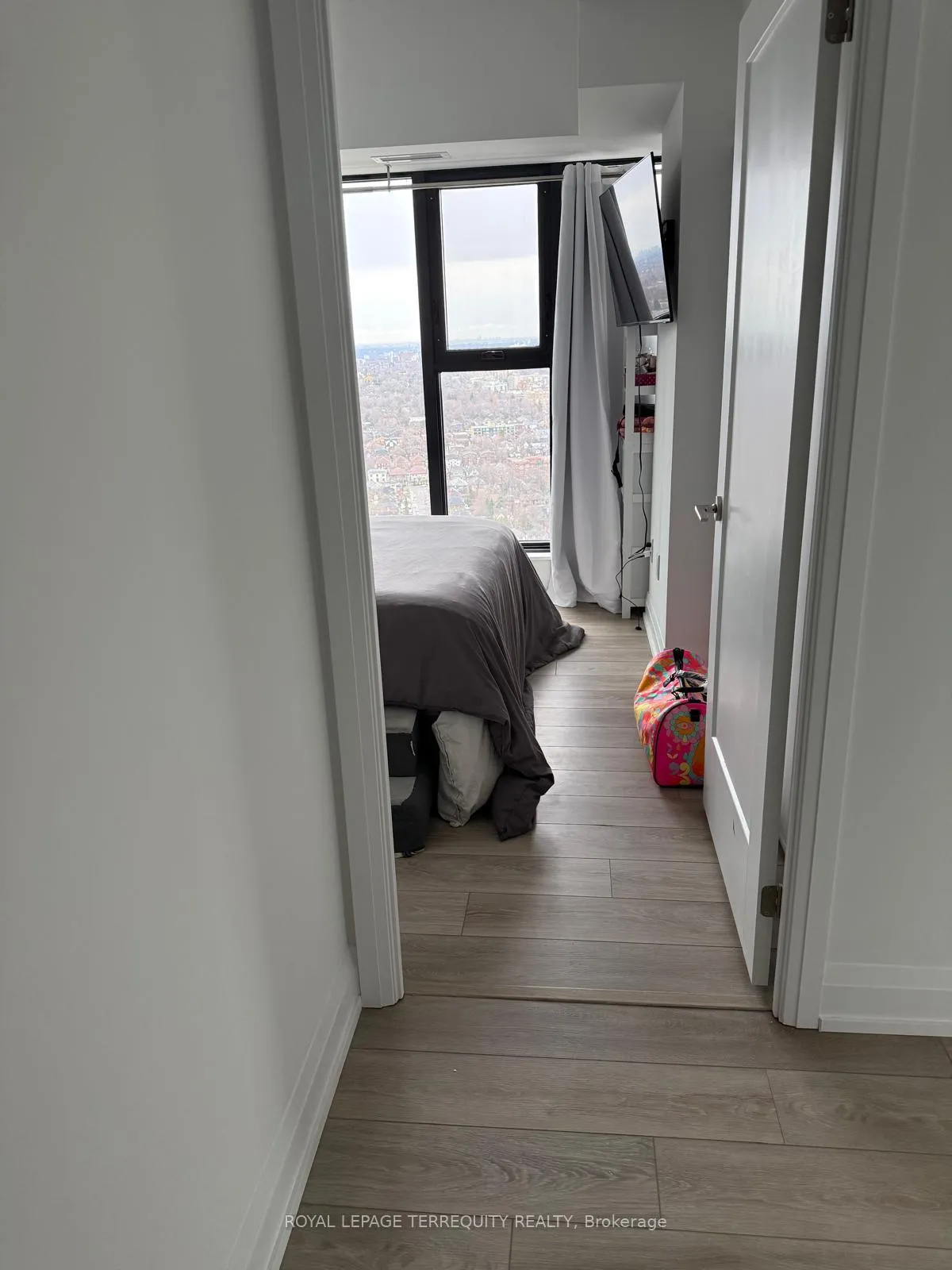 Photo 14 of Unit 3508, 20 Soudan Avenue, Toronto, Mount Pleasant West — HOMEH