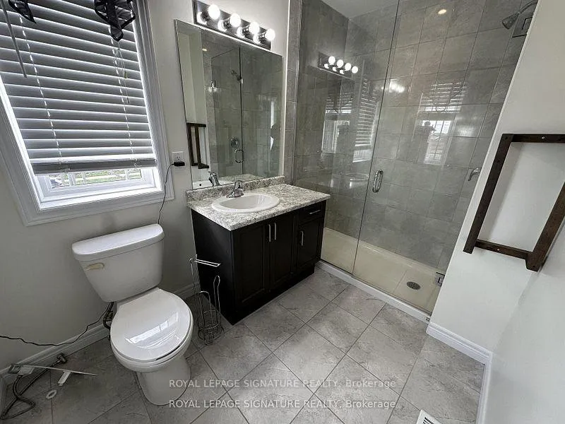 Photo 27 of 40 Kingsborough Dr, Grimsby, Grimsby Escarpment — HOMEH