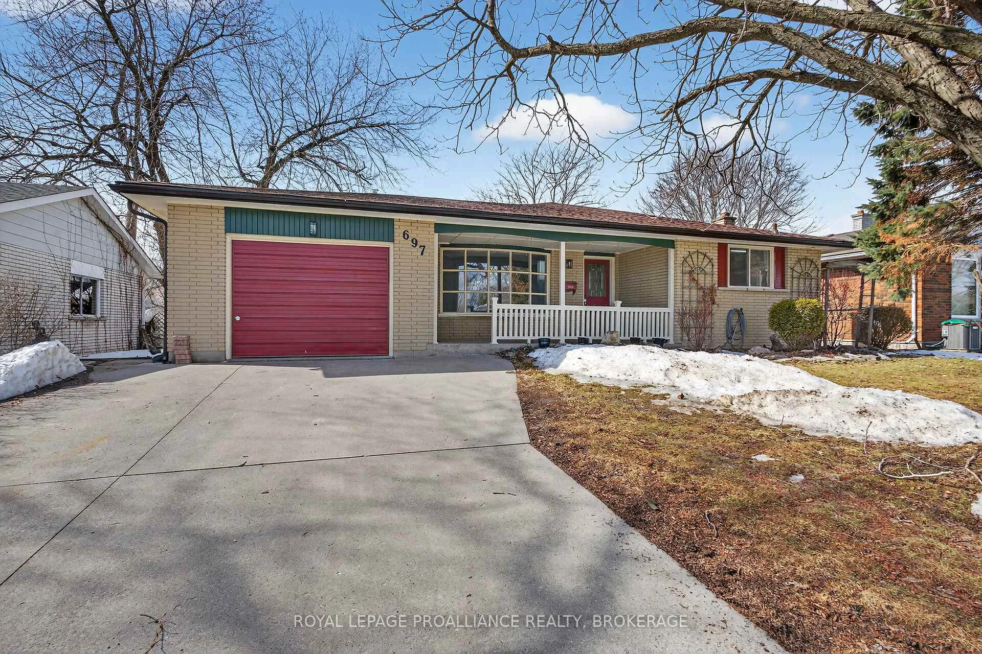 Photo 1 of 697 Fleet Street, Kingston, South of Taylor-Kidd Blvd — HOMEH