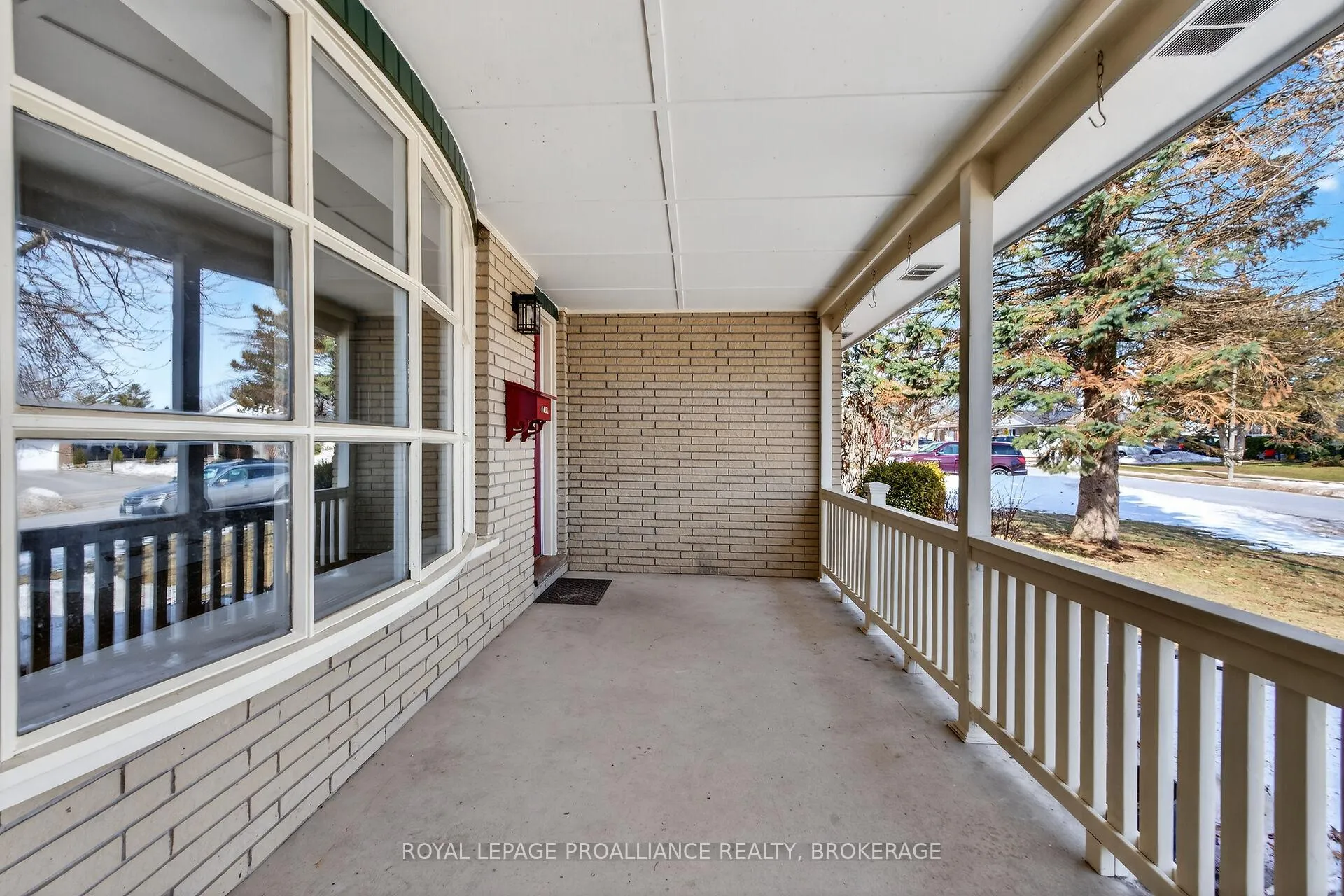 Photo 5 of 697 Fleet Street, Kingston, South of Taylor-Kidd Blvd — HOMEH