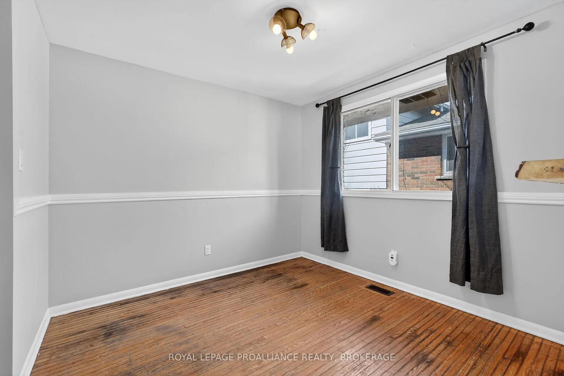 Photo 12 of 697 Fleet Street, Kingston, South of Taylor-Kidd Blvd — HOMEH