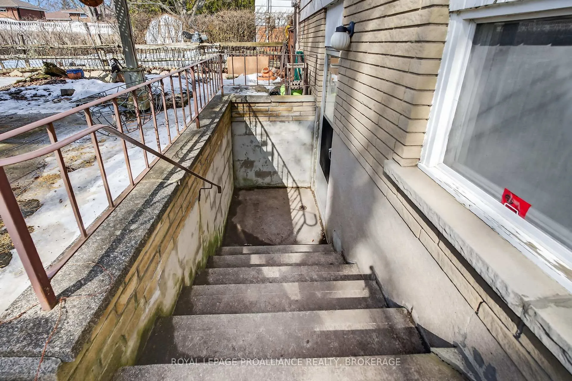 Photo 35 of 697 Fleet Street, Kingston, South of Taylor-Kidd Blvd — HOMEH