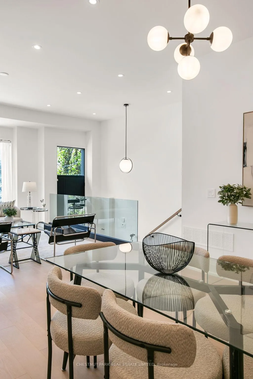 Photo 3 of 1031 Spadina Road, Toronto, Forest Hill North — HOMEH