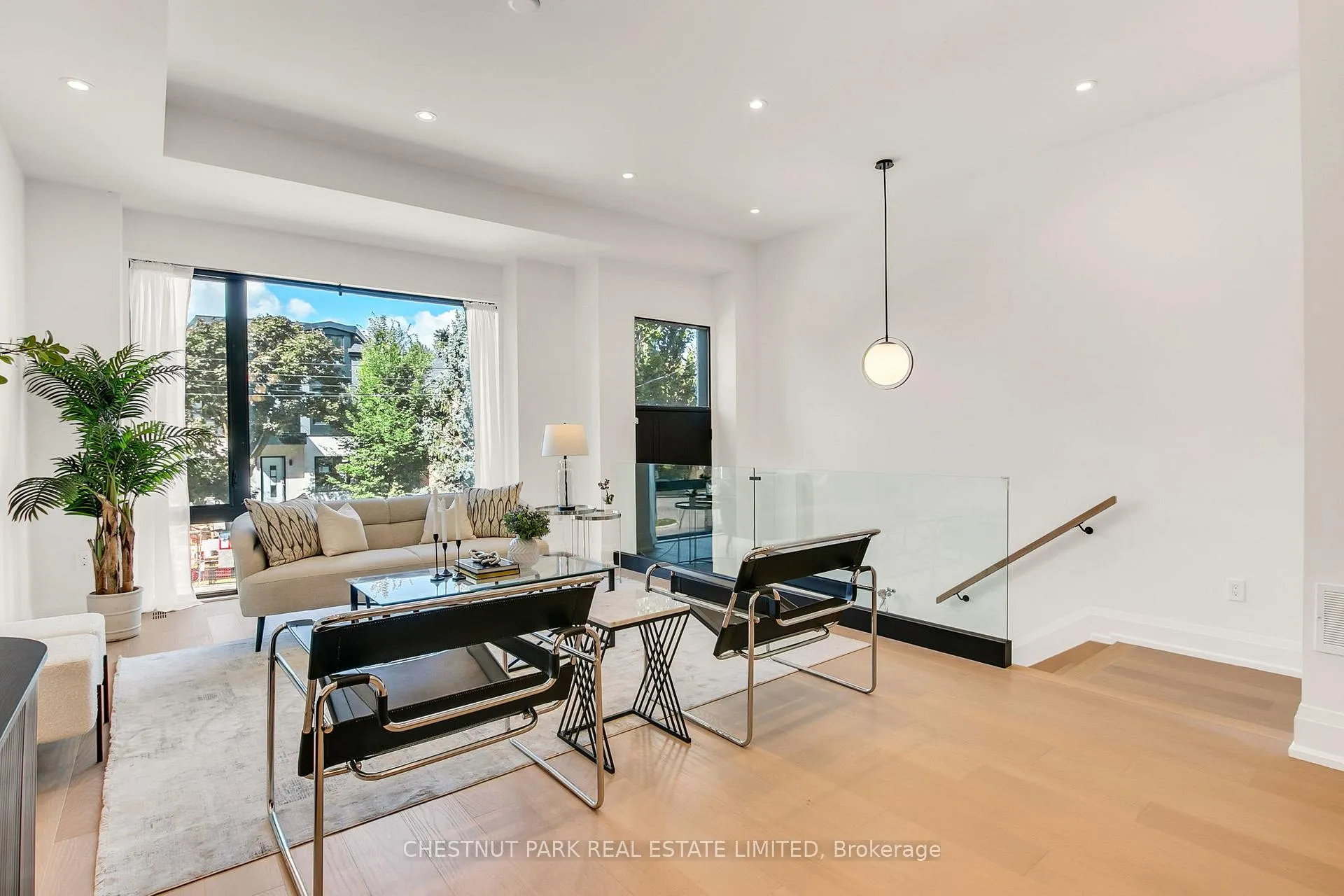 Photo 4 of 1031 Spadina Road, Toronto, Forest Hill North — HOMEH