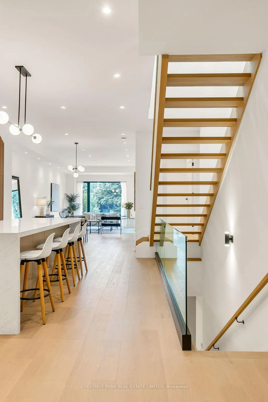 Photo 13 of 1031 Spadina Road, Toronto, Forest Hill North — HOMEH