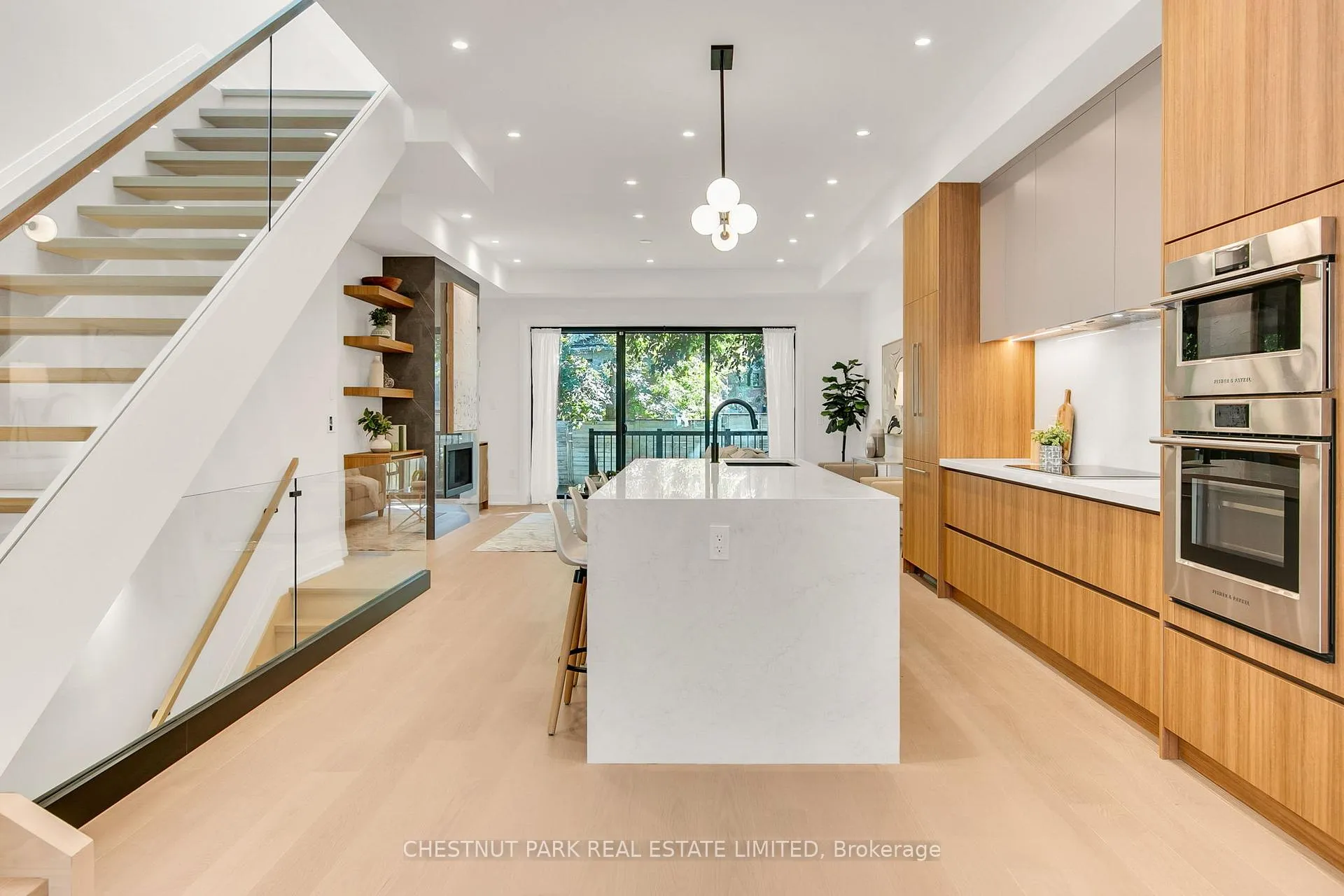 Photo 14 of 1031 Spadina Road, Toronto, Forest Hill North — HOMEH