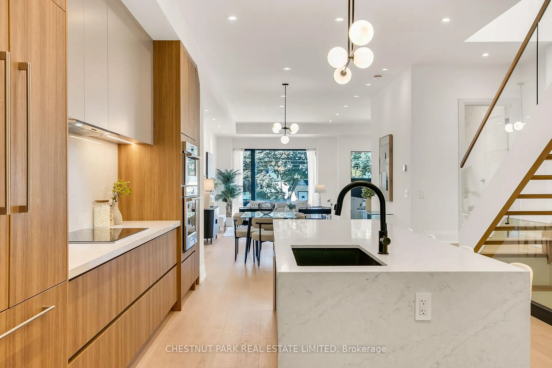 Photo 18 of 1031 Spadina Road, Toronto, Forest Hill North — HOMEH