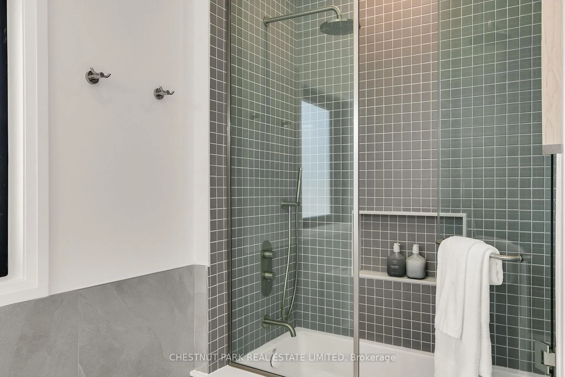 Photo 38 of 1031 Spadina Road, Toronto, Forest Hill North — HOMEH