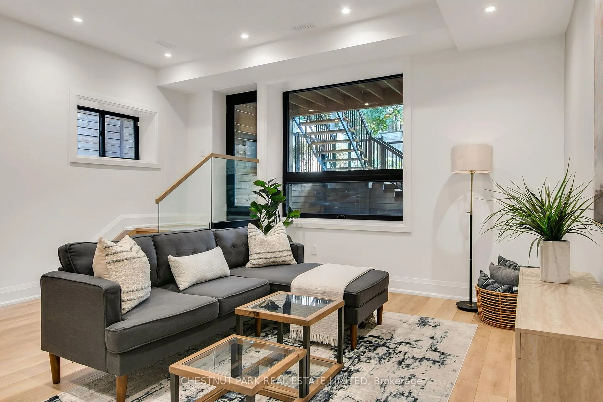 Photo 40 of 1031 Spadina Road, Toronto, Forest Hill North — HOMEH