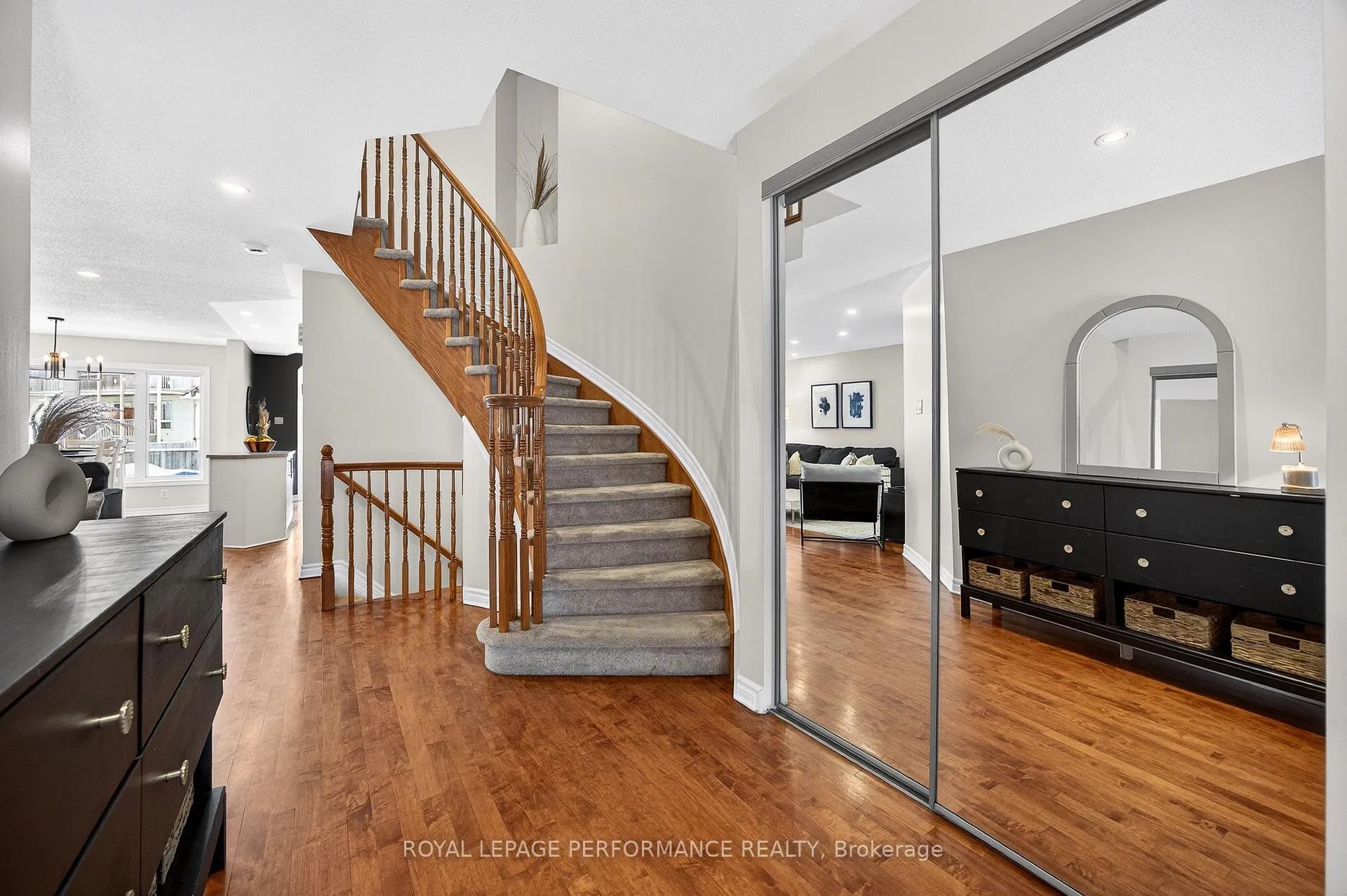 Photo 8 of 259 Wildcliff Way, Ottawa, Avalon East — HOMEH
