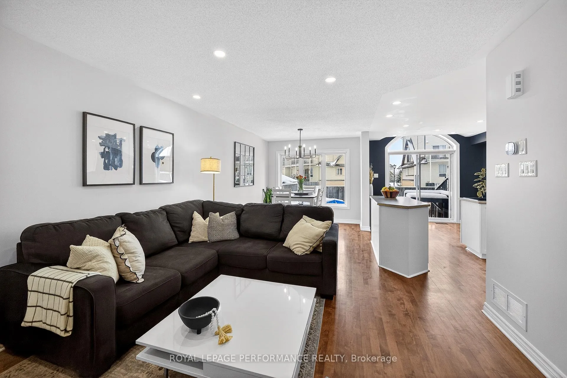 Photo 13 of 259 Wildcliff Way, Ottawa, Avalon East — HOMEH