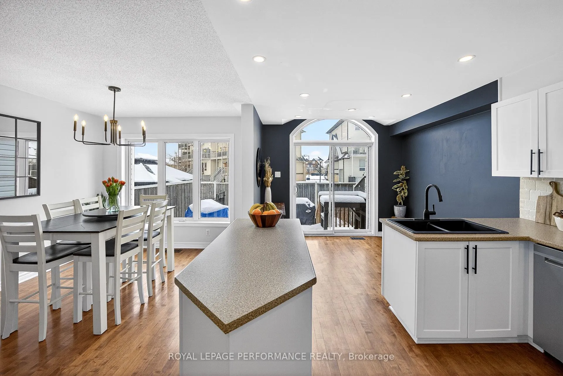 Photo 15 of 259 Wildcliff Way, Ottawa, Avalon East — HOMEH